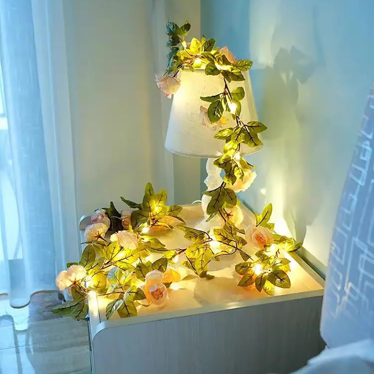 Solar Rose Lichterkette Aussen Dekorative Lichter Künstlicher Rose Blume Efeu Girlande,Wasserdicht Solarlampen Gartendeko für Balkon Terrasse Zaun Hochzeit Party (Champagner, 10m 100LED)