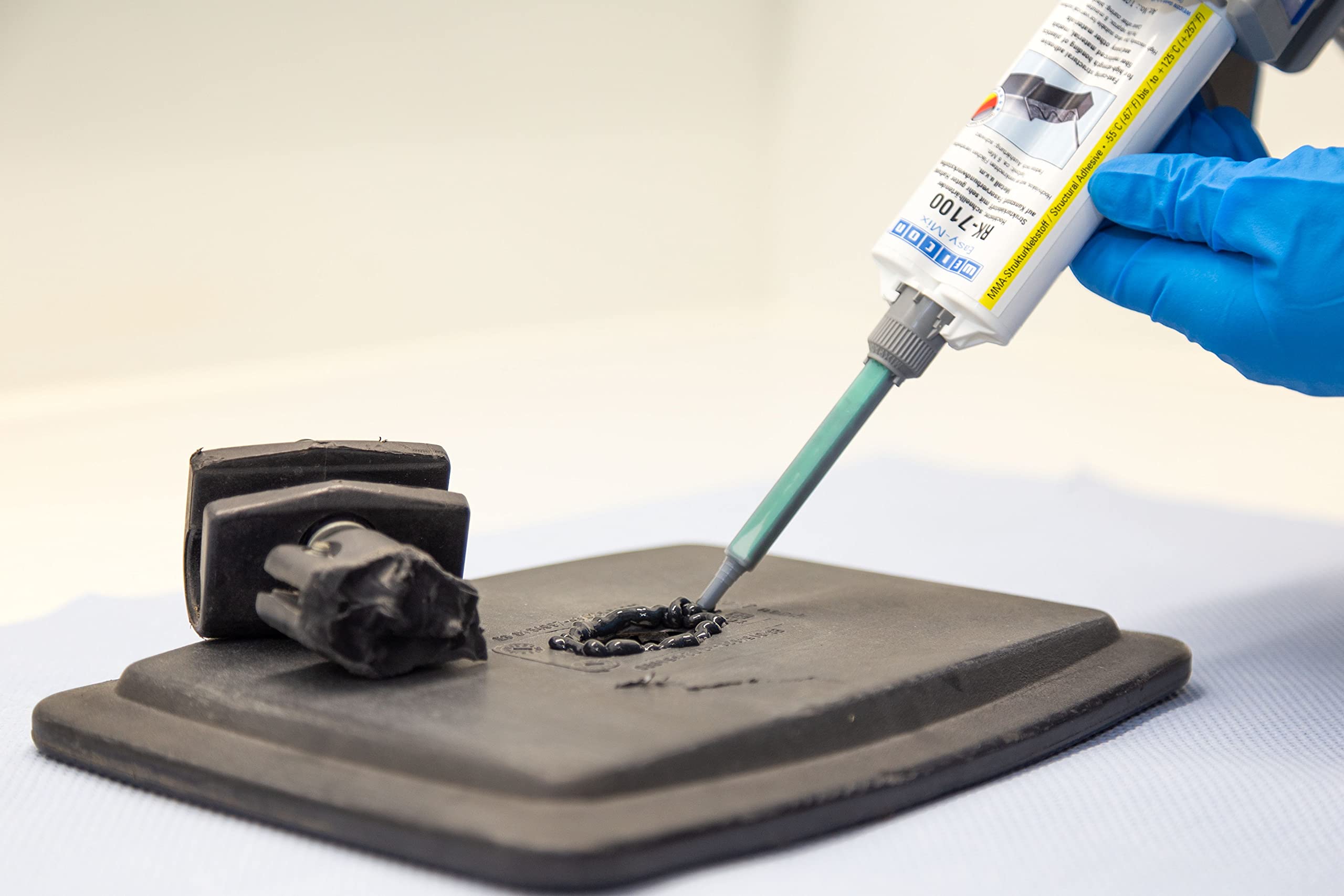 WEICON Easy-Mix RK-7100 50 ml Acrylat-Strukturkleber für Kunststoff & Metall, schwarz