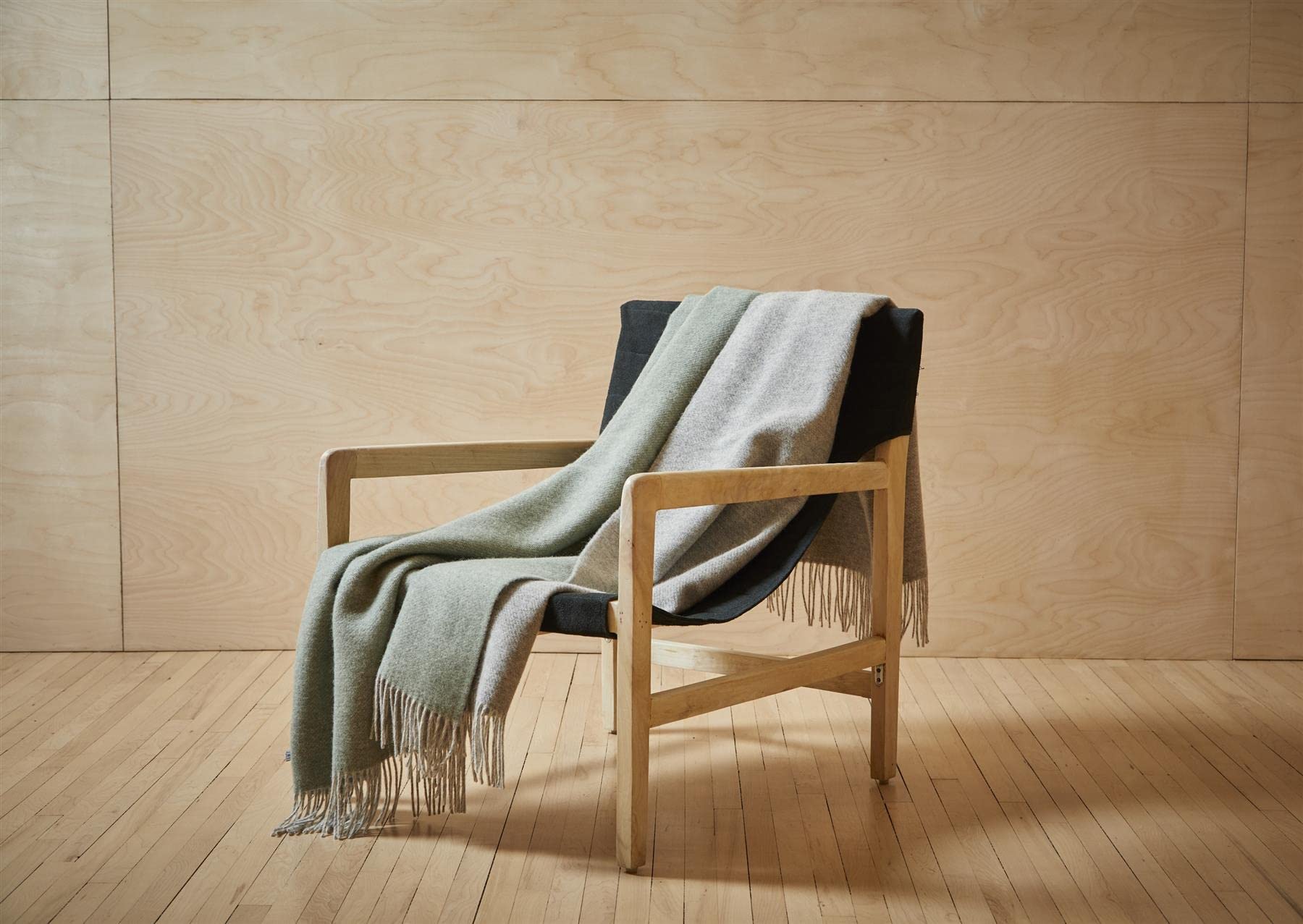 Tweedmill Lifestyle Dartmoor Throw - Ice Green - 150cm x 183cm - 100% New Pure Wool Made in Wales