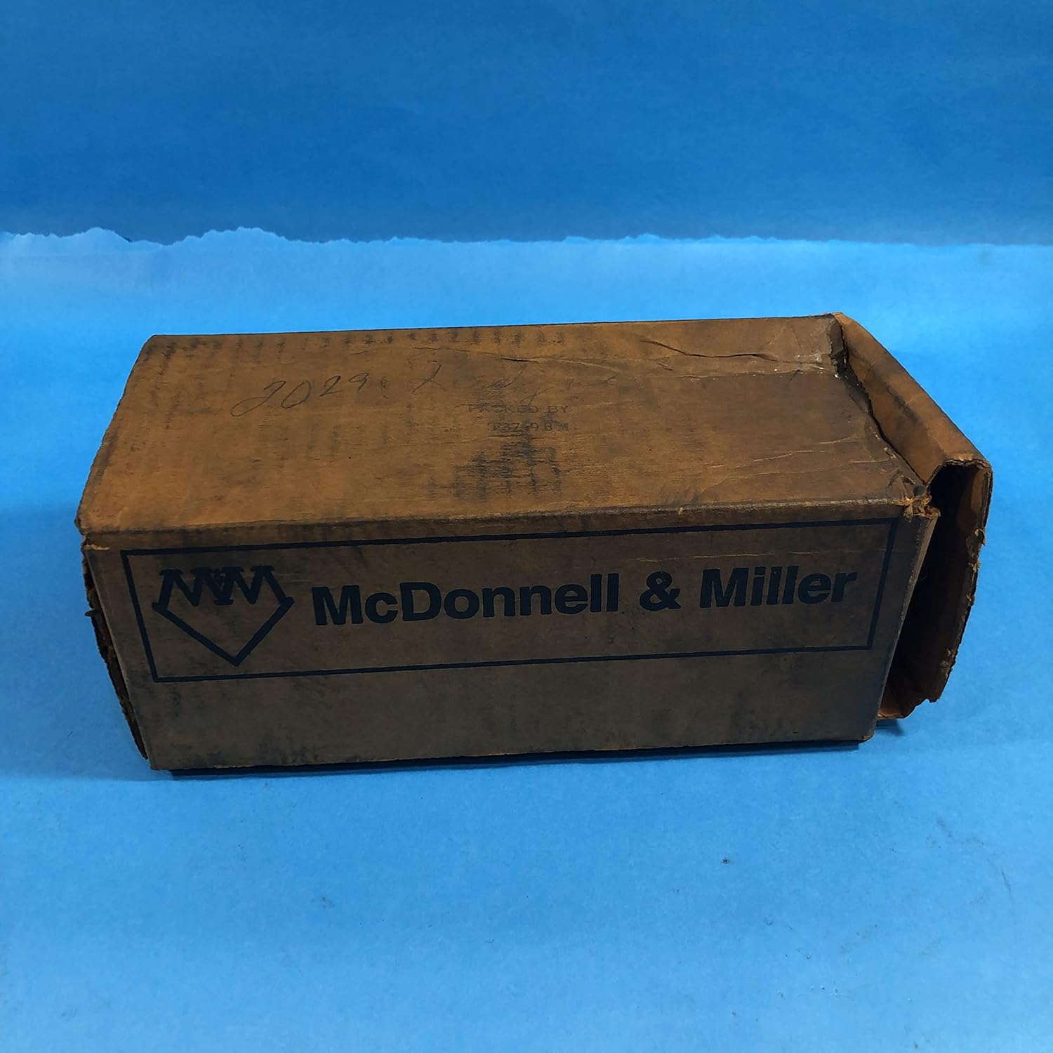 ITT MCDONNELL & MILLER FS4-3 Flow Switch D365247
