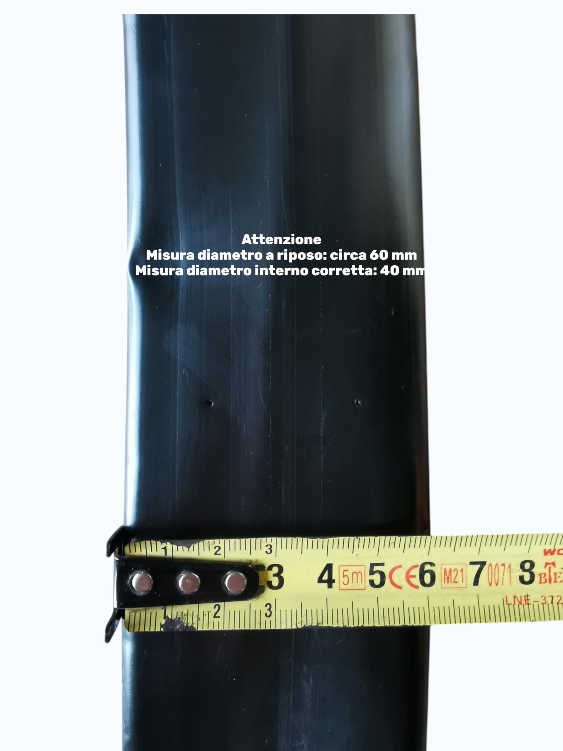 50 METRI MANICHETTA NERA FORATA DIAMETRO 40 MM PER IRRIGAZIONE, PASSO (DISTANZA FORI) 20 CM