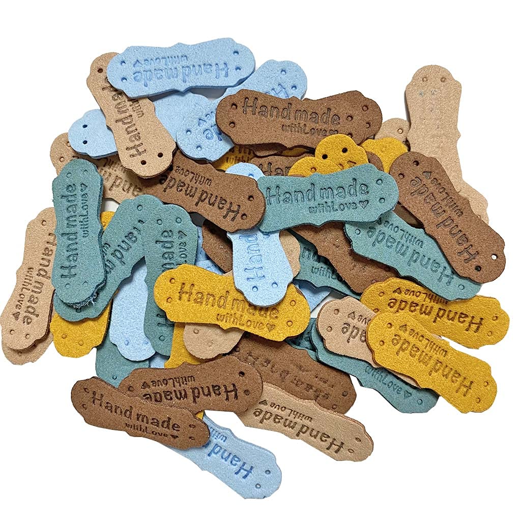 Daimay 50PCS PU Leather Label Abbigliamento Fatto a Mano Tag Abbellimento Knit Accessori FAI DA TE per Jeans Borse Scarpe Cappello - 1.5x4.2cm 5 Colori Stile 1