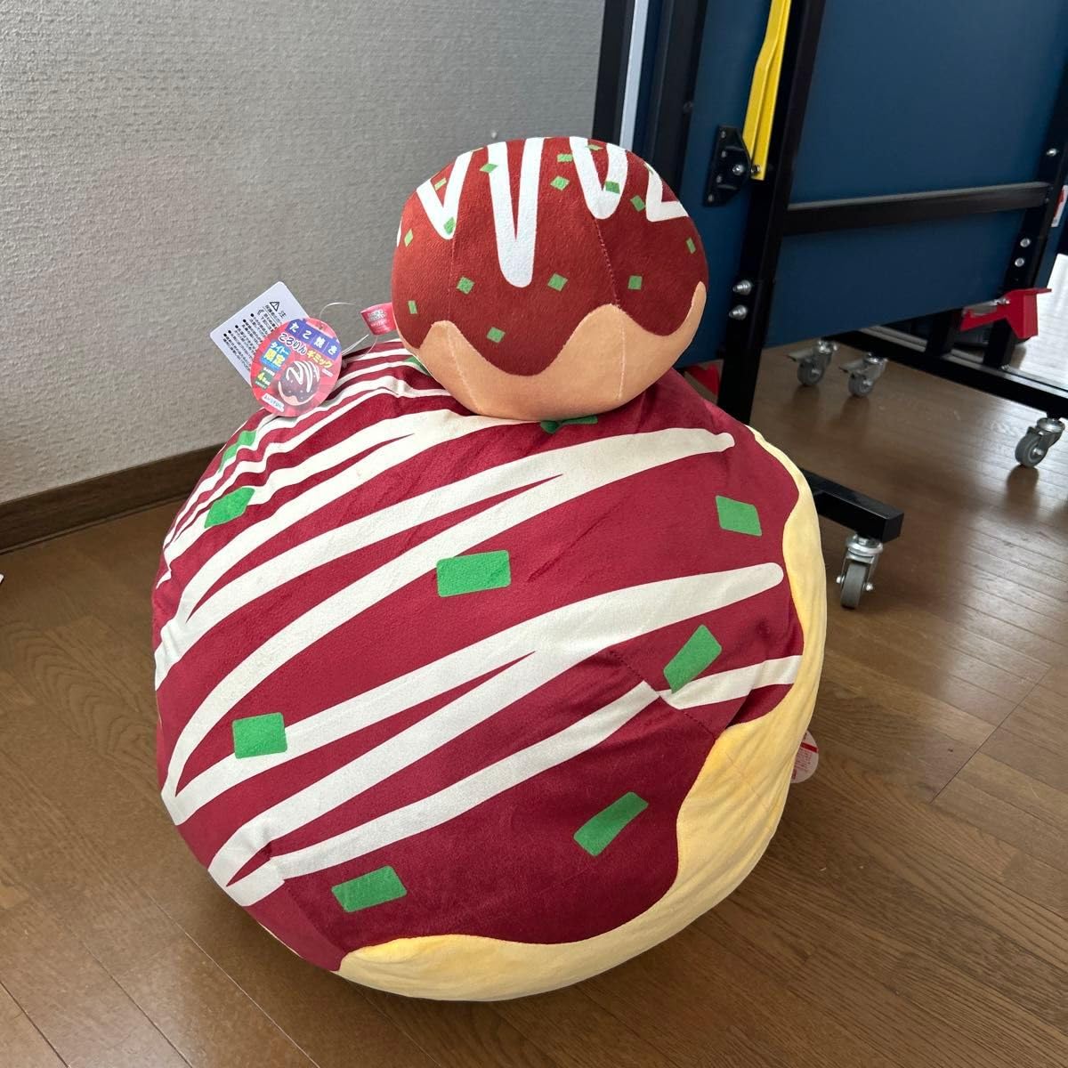 Amazon.co.jp: ぬいぐるみ BIGクッションとたこ焼きころりんギミック