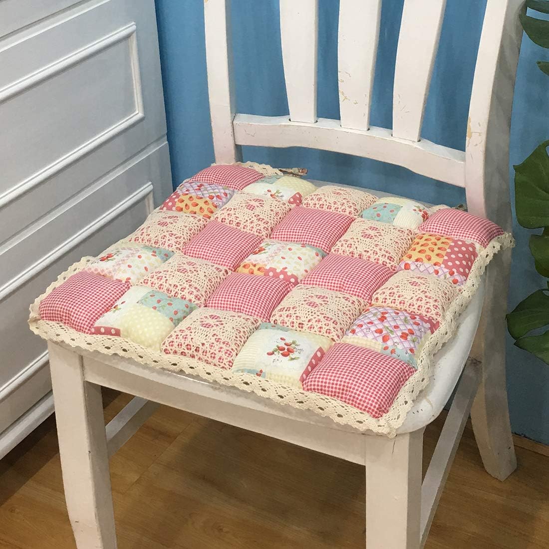 vctops Patchwork Chair Pad with Ties No Slip Lace Trim Chair Cushion Farmhouse Floral Print Kitchen Dining Seat Cushion (012, 16x16)