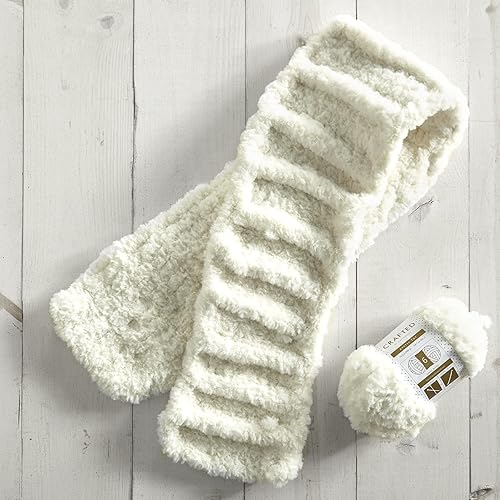 Miniatura 10 de Crafted By Catherine Ovillo de piel sintética para alta costura, paquete de 2 (54 yardas cada madeja), color verde claro, calibre 6 súper voluminoso