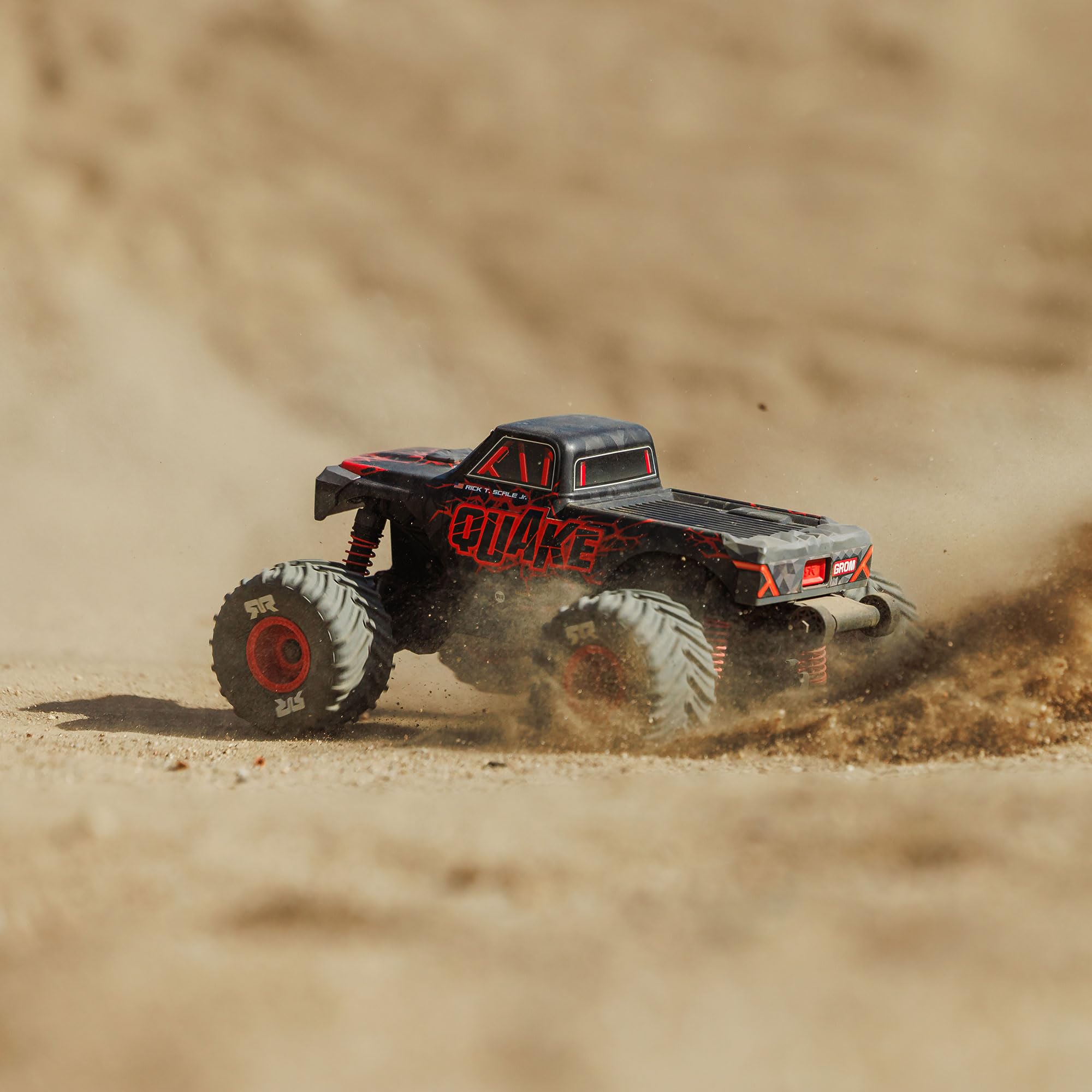 ARRMA RC Truck 1/16 Quake GROM 4X4 RTR Brushed Monster Truck (Akku & Ladegerät enthalten), Rot, ARA2137T1 | RC Truck, Akku & Ladegerät inklusive, ARA2137T1