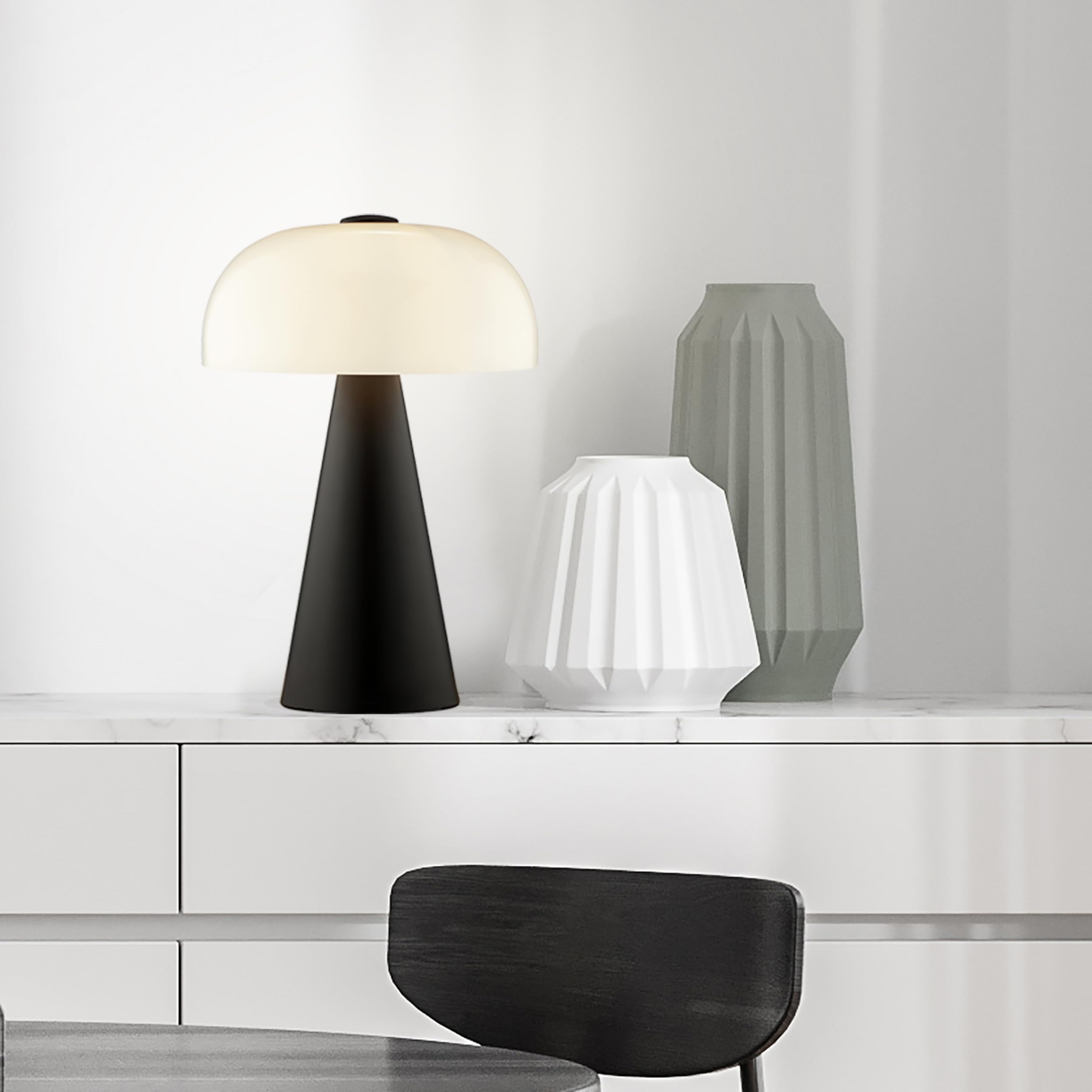 Lightbox Pilz Tischleuchte, E14, Höhe 35 cm, Ø 24 cm, Schalter am Kabel, Glas/Metall, weiß/schwarz, dekorative Nachttischlampe oder Akzentleuchte im Retro Design
