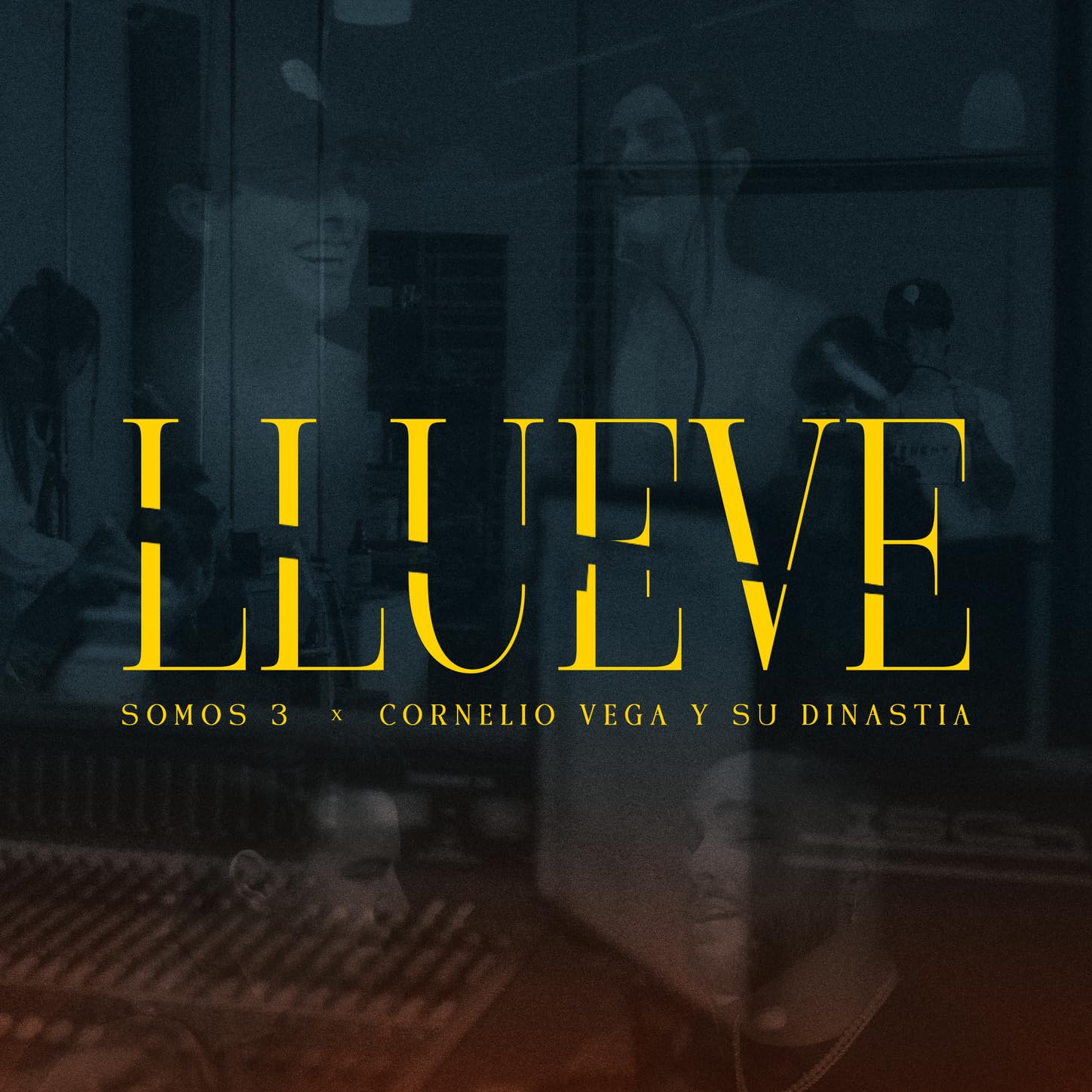 Cornelio Vega y Su Dinastía