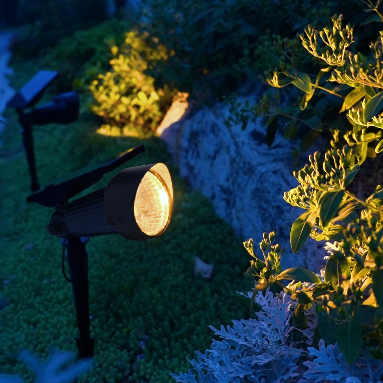 ガーデニングライト 3個組ホワイト 翌朝まで長持ち点灯する Amazon.co.jp: 翌朝まで長持ち点灯する!! GWSOLAR ガーデニング