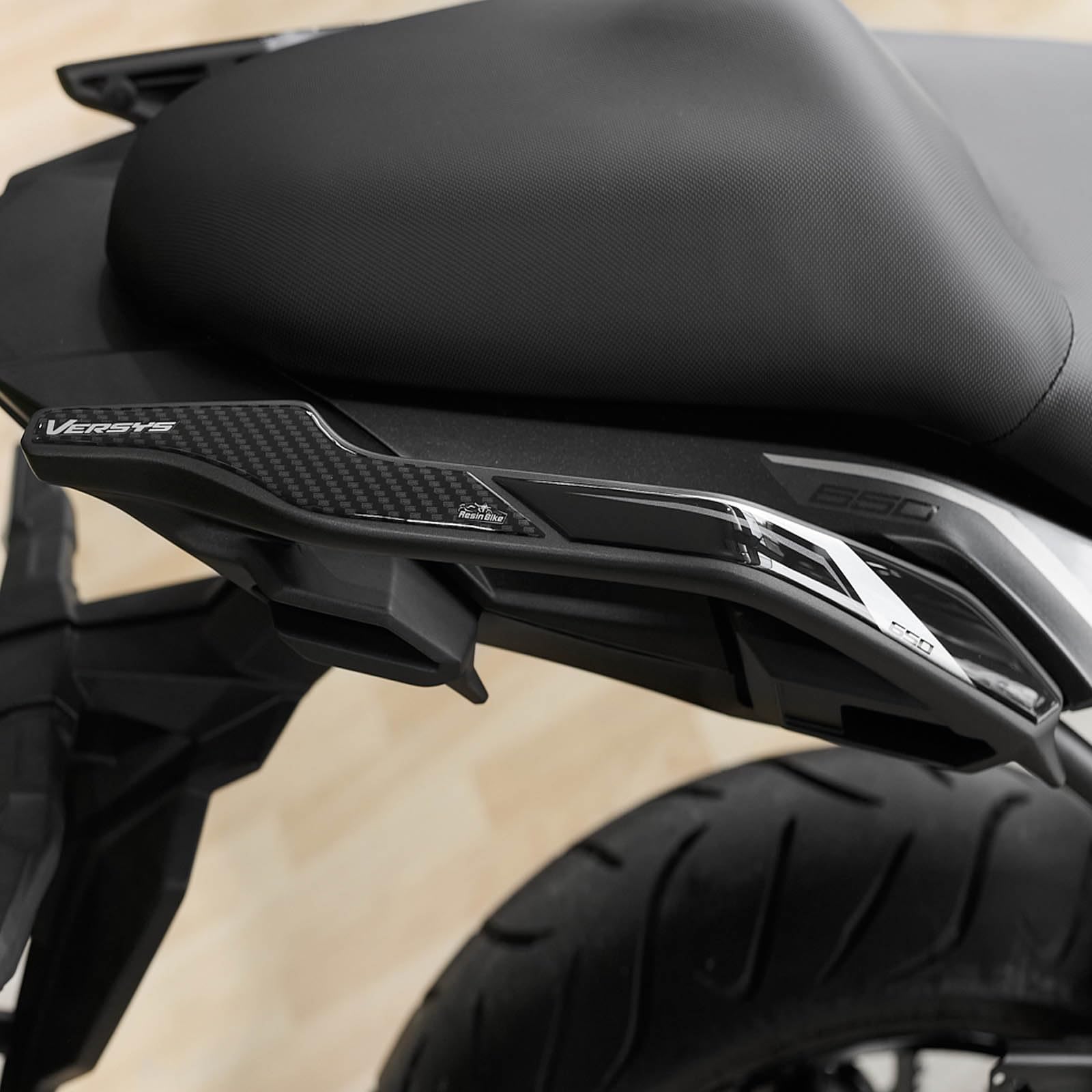 Autocollant Versys 650 protection arrière anti-éraflures poignées passager moto