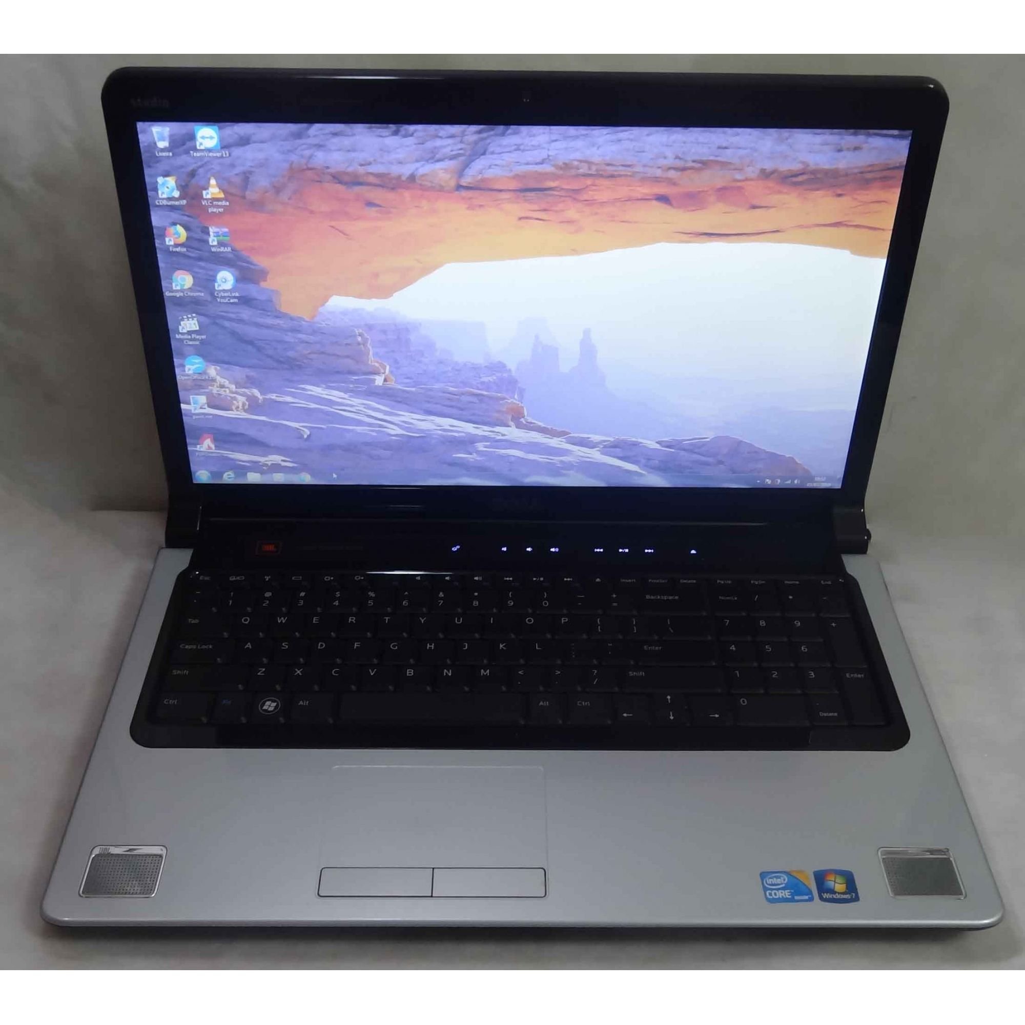 Windowsノート本体 Dell Studio1749 i5 SSD1TB RAM8GB Notebook Dell Studio 1749 17'' Intel Core i5 2.4GHz 4GB HD-500GB