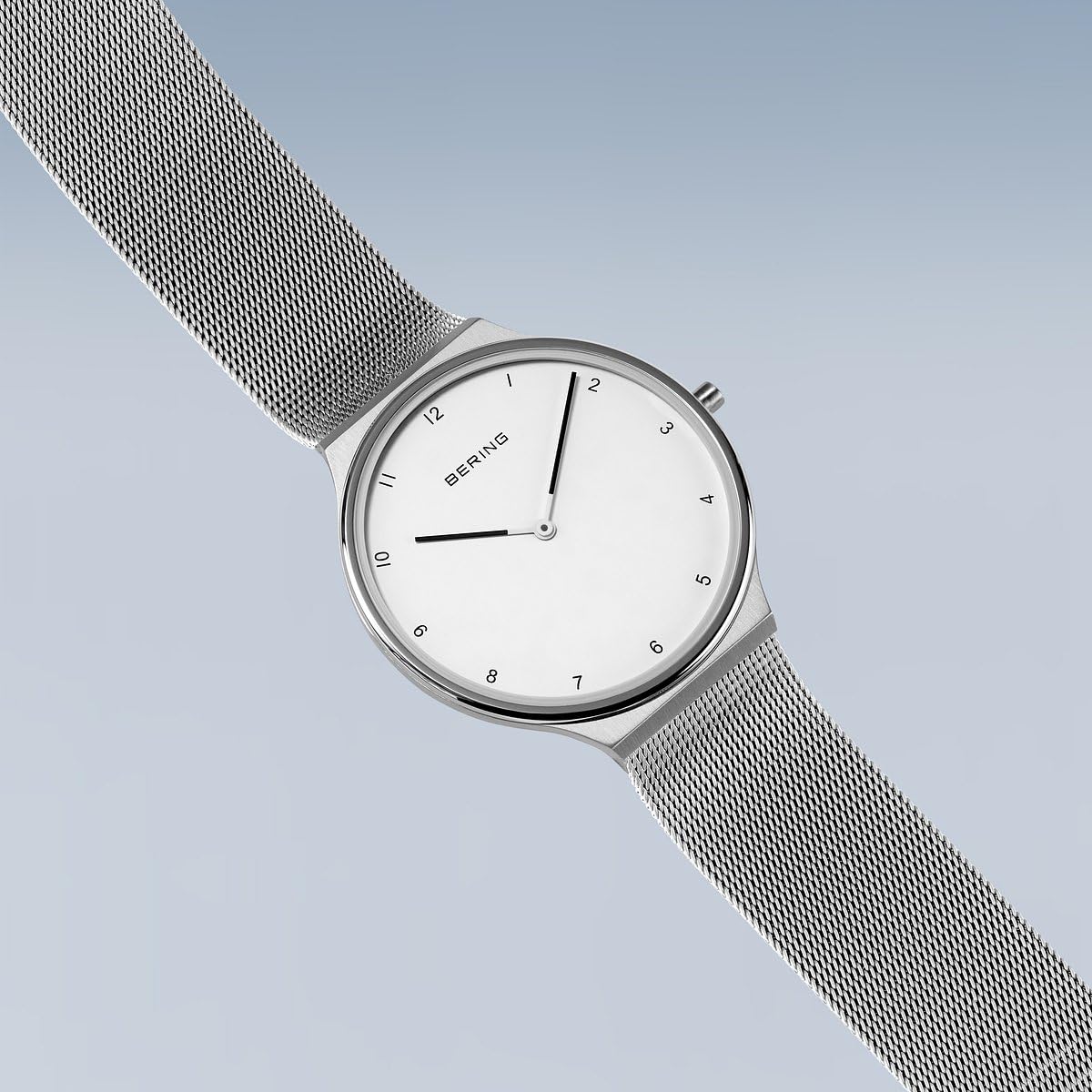 BERING Damen Uhr Quarz Movement - Ultra Slim Collection mit Edelstahl und Saphirglas 18440-004 - 3 ATM