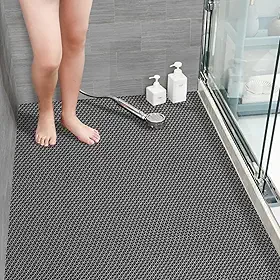 Tapete Antiderrapante Para Banheiro, Chuveiro, Box, Piscina, Áreas Molhadas (Onda Cinza, 0,60 X 1,20)