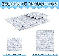 Vista 2 de Juego de 2 piezas de ropa de cama para muñecas de 18 pulgadas, accesorios de ropa de cama con estampado reversible con edredón y almohada, se adapta