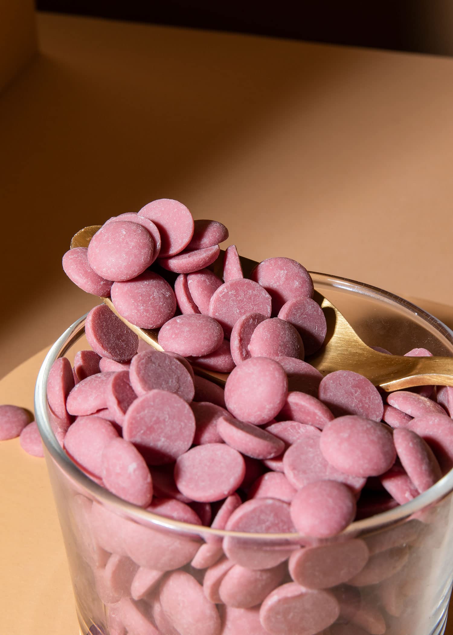 KoRo Ruby Drops 1 kg 34,4% Kakaoanteil Rosa Backzutat