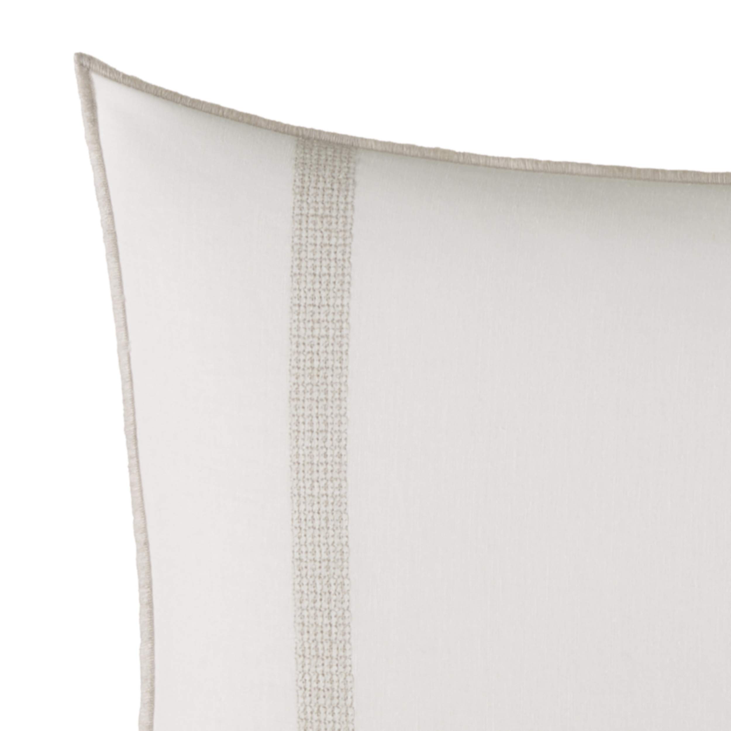 Vera Wang Pucker Grid