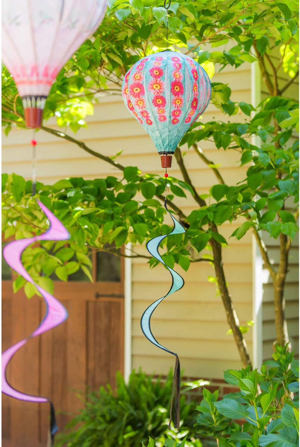 Evergreen Flag Gerber Daisies Balloon Spinner - 15 x 15 x 55 Inches