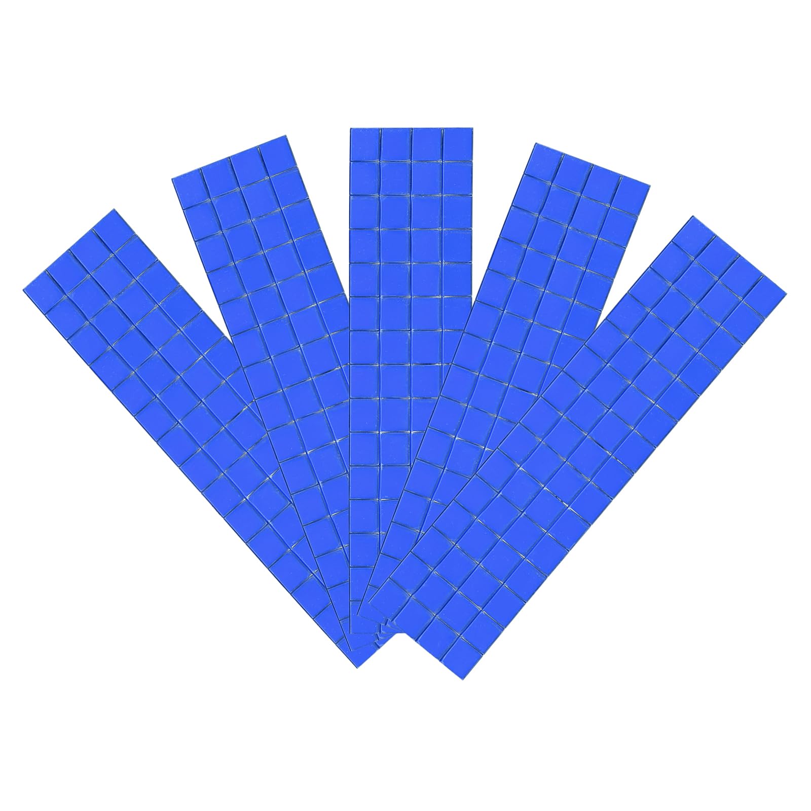 Carreaux de mosaïque autocollants bleus pour rénover facilement une boule disco usée