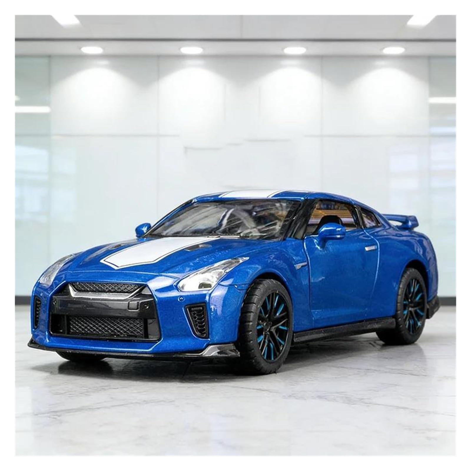 ONAIC Diecast Model For Nissan GTR R35 Diecast Model Car