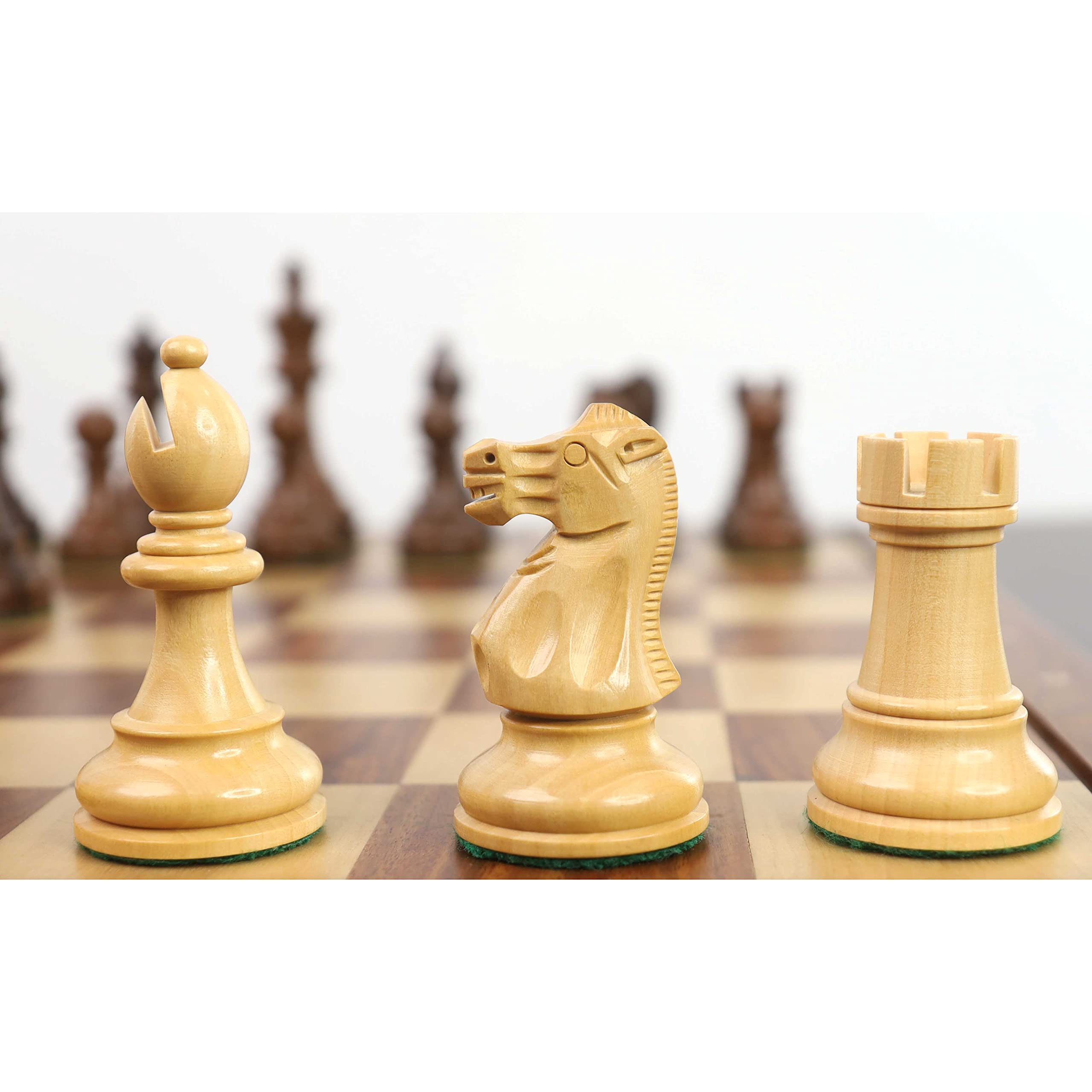 Royal Chess Mall - 10,4 cm große, klassische Staunton-Schachfiguren aus Holz - gewichtetes goldenes Palisander