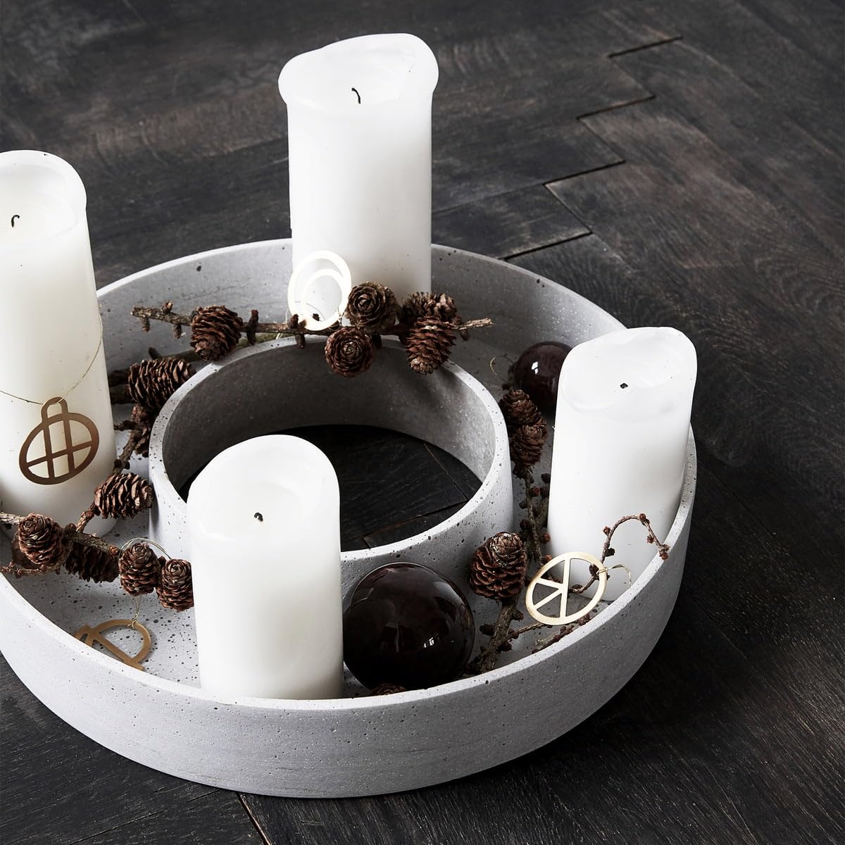 House Doctor - The Ring Kerzenständer, Ø 45 cm, grau