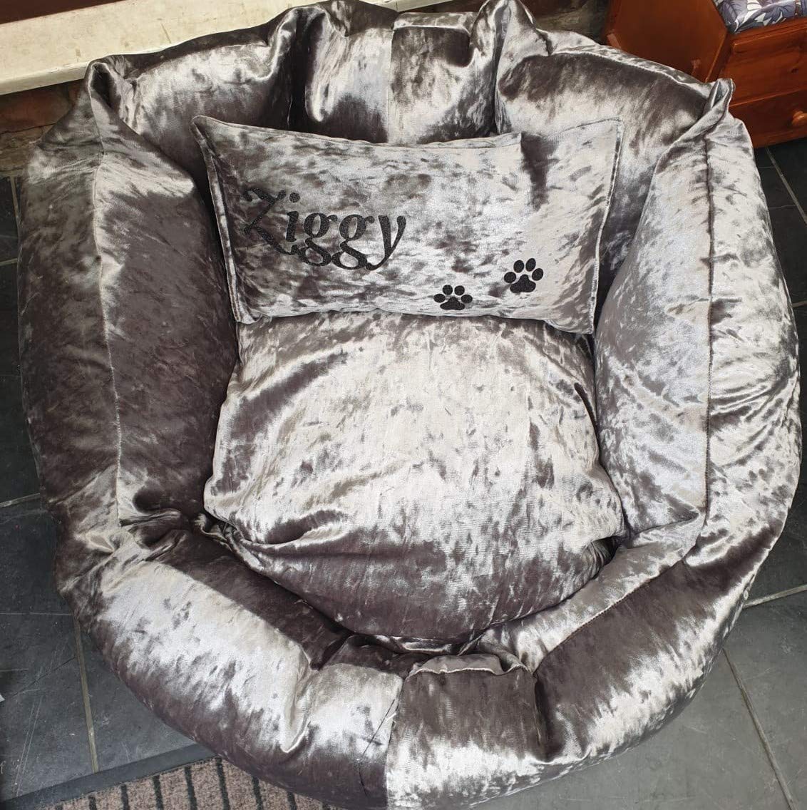 personalised cat bed