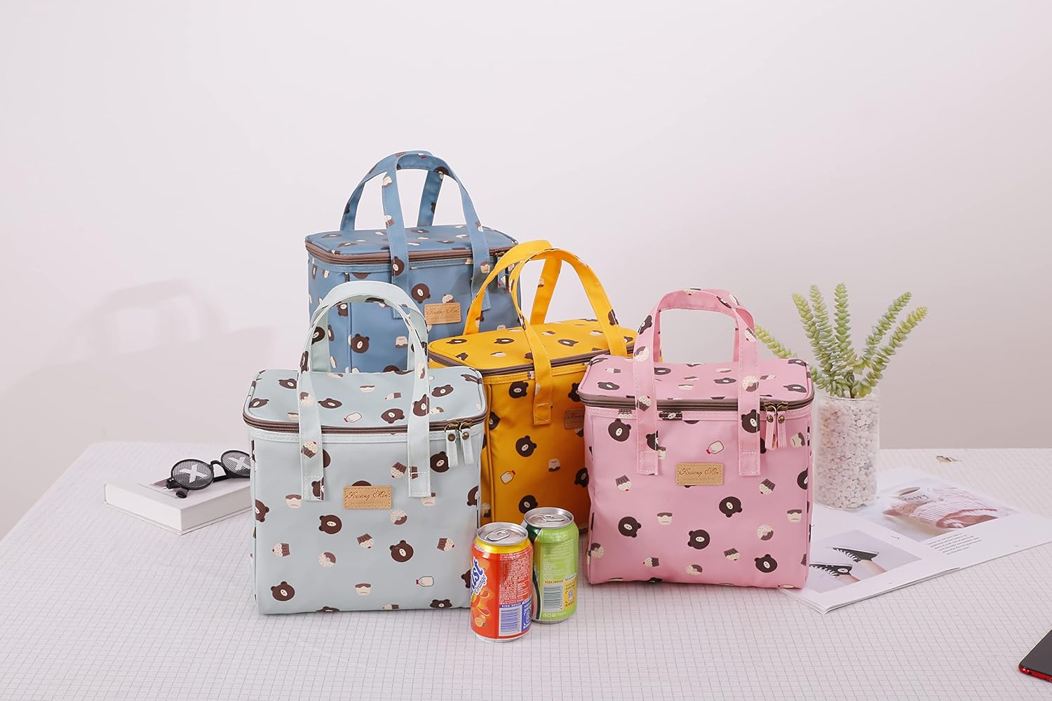 Kwang Min Insulated Lunch Bag for Women,Reusable Lunch Cooler Bento Box, Yellow Bear, Extra Large for Office Picnic Outdoors, Light,Waterproof Fabric