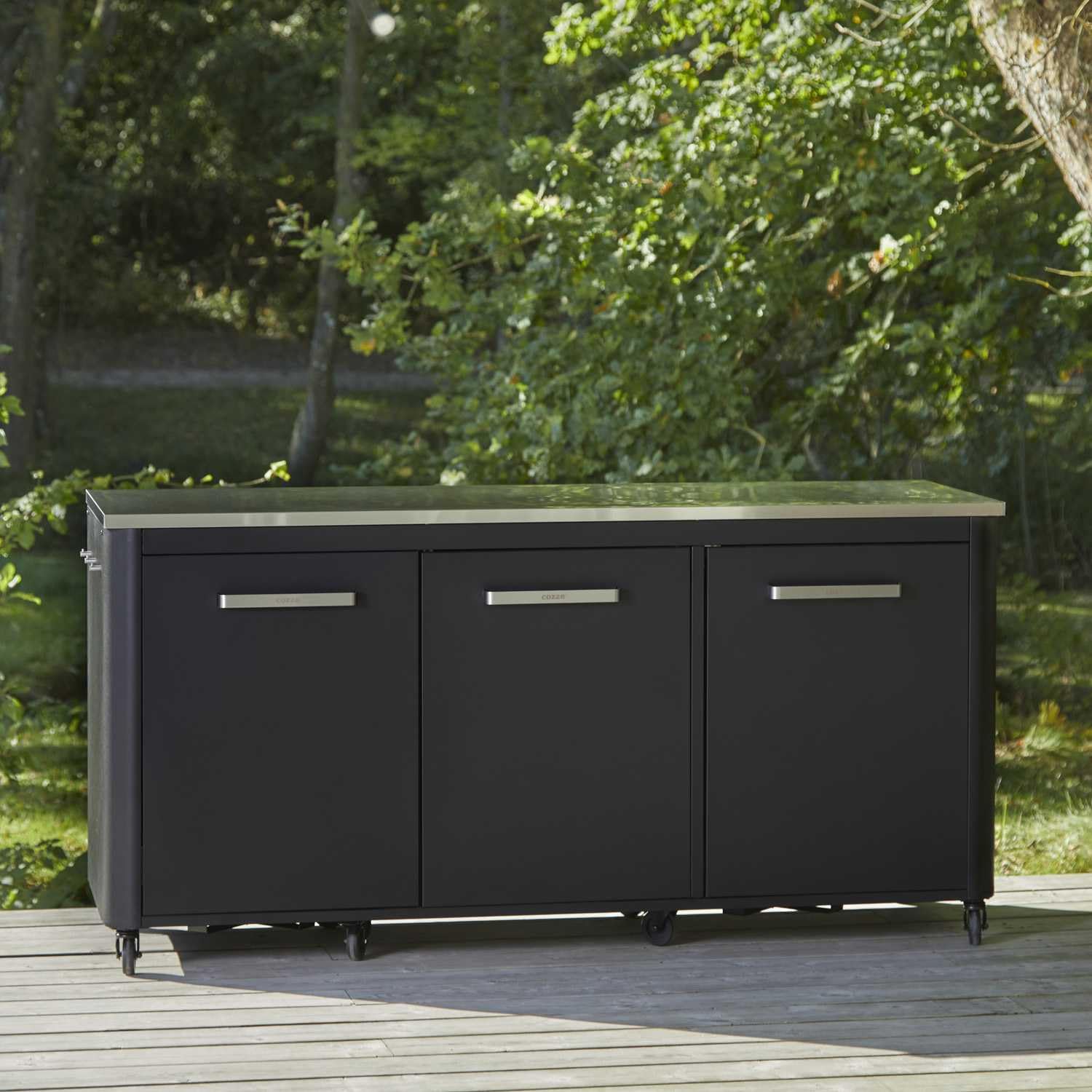 Cozze® Cocina de Exterior 180 con encimera INOX – módulo de Cocina Exterior Modular con 3 Puertas, Cubo de Basura Integrado, Soporte para 2 bombonas de Gas, 6 Ruedas, Carga 150 kg