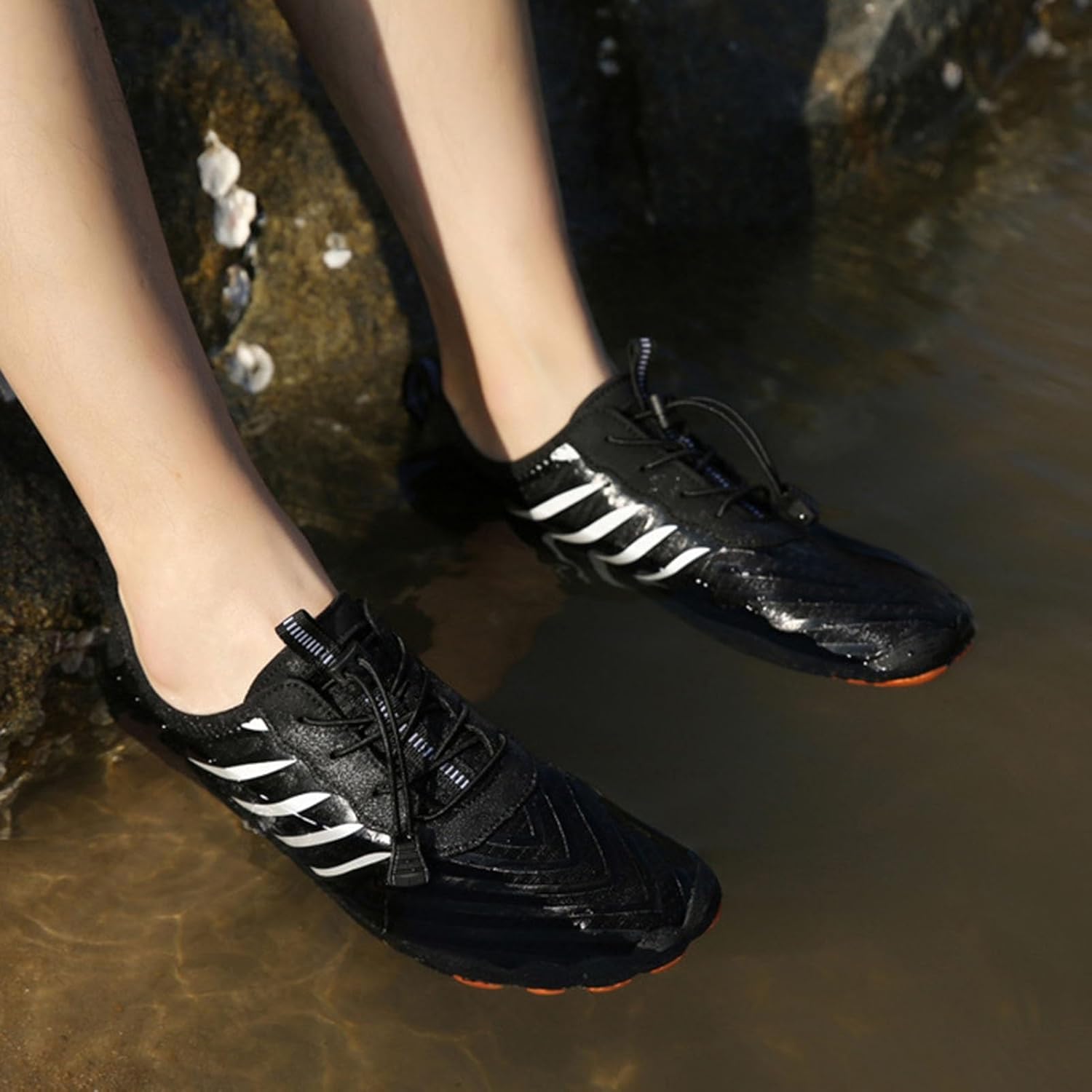 快適なウォーターシューズ、女性と男性用、速乾性、アウトドアスポーツハイキング、裸足ウォーターシューズ、ビーチ、水泳、釣り、ダイビング