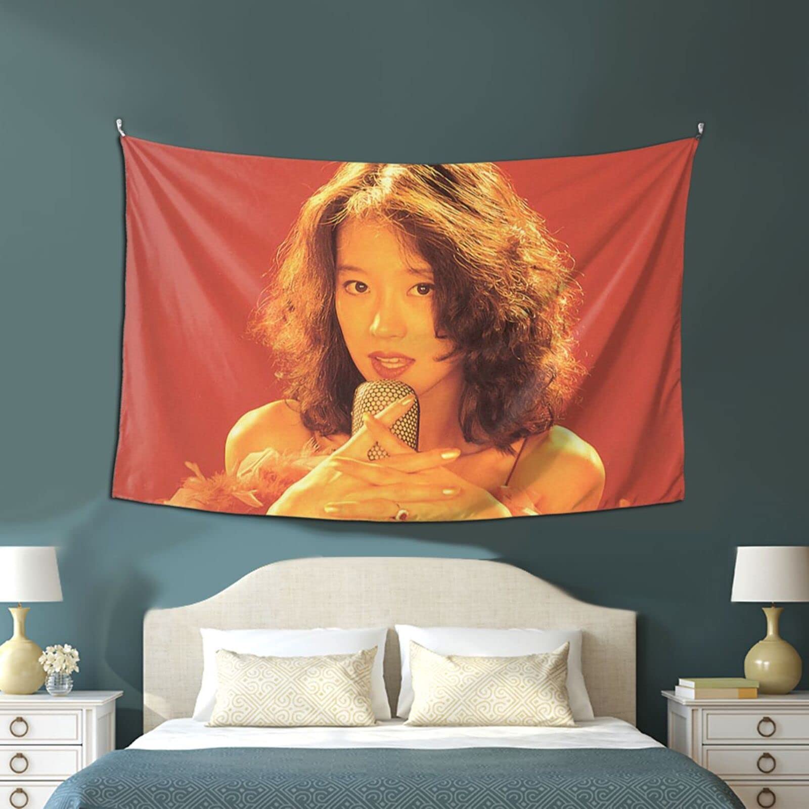 中森明菜　タペストリー Amazon.co.jp: [Lisianthus] 中森明菜 タペストリー ポスター 壁