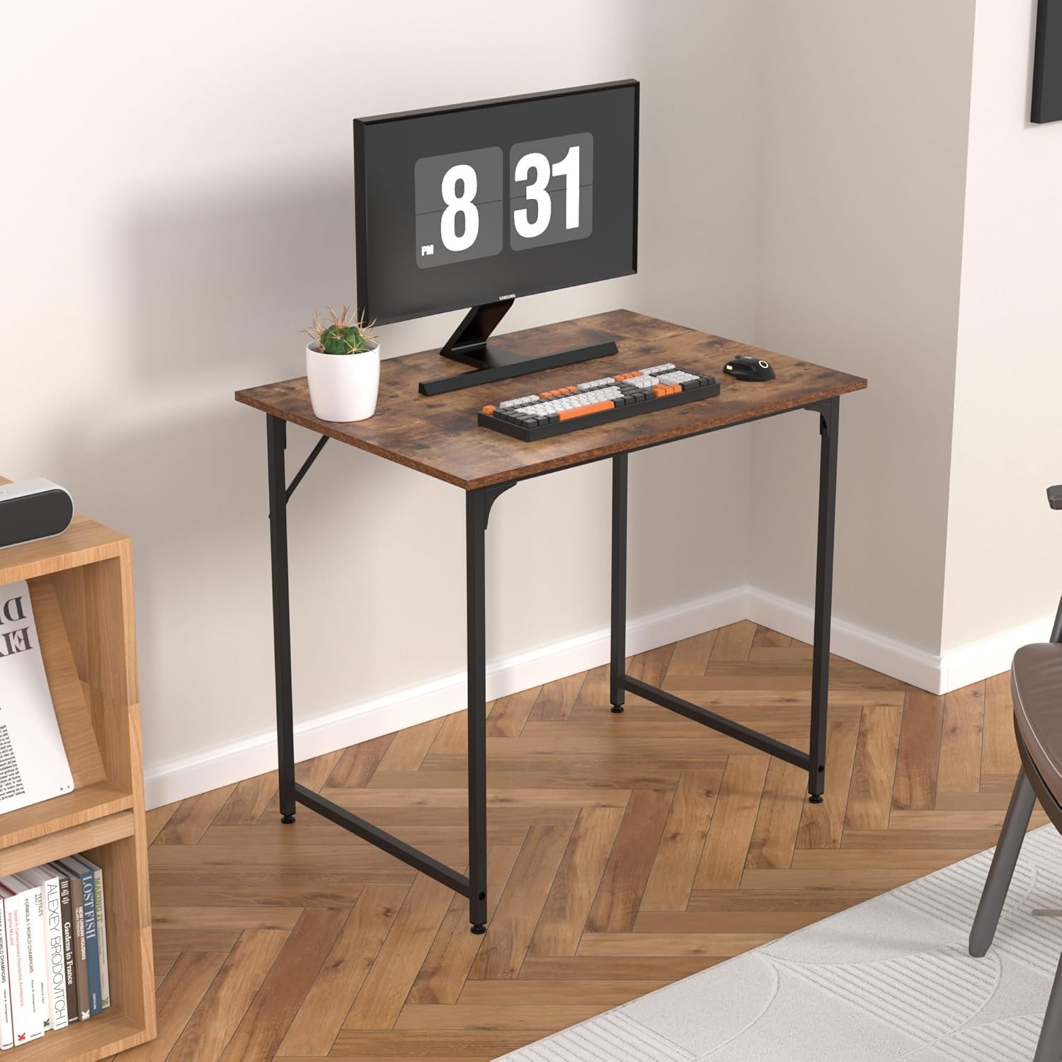 32 Inch Computer Desk with Wood Board and Metal Frame, Modern Simple Style Work Desk with Adjustable Feet, Study Gaming Desk Table for Home Office, Bedroom, Small Spaces