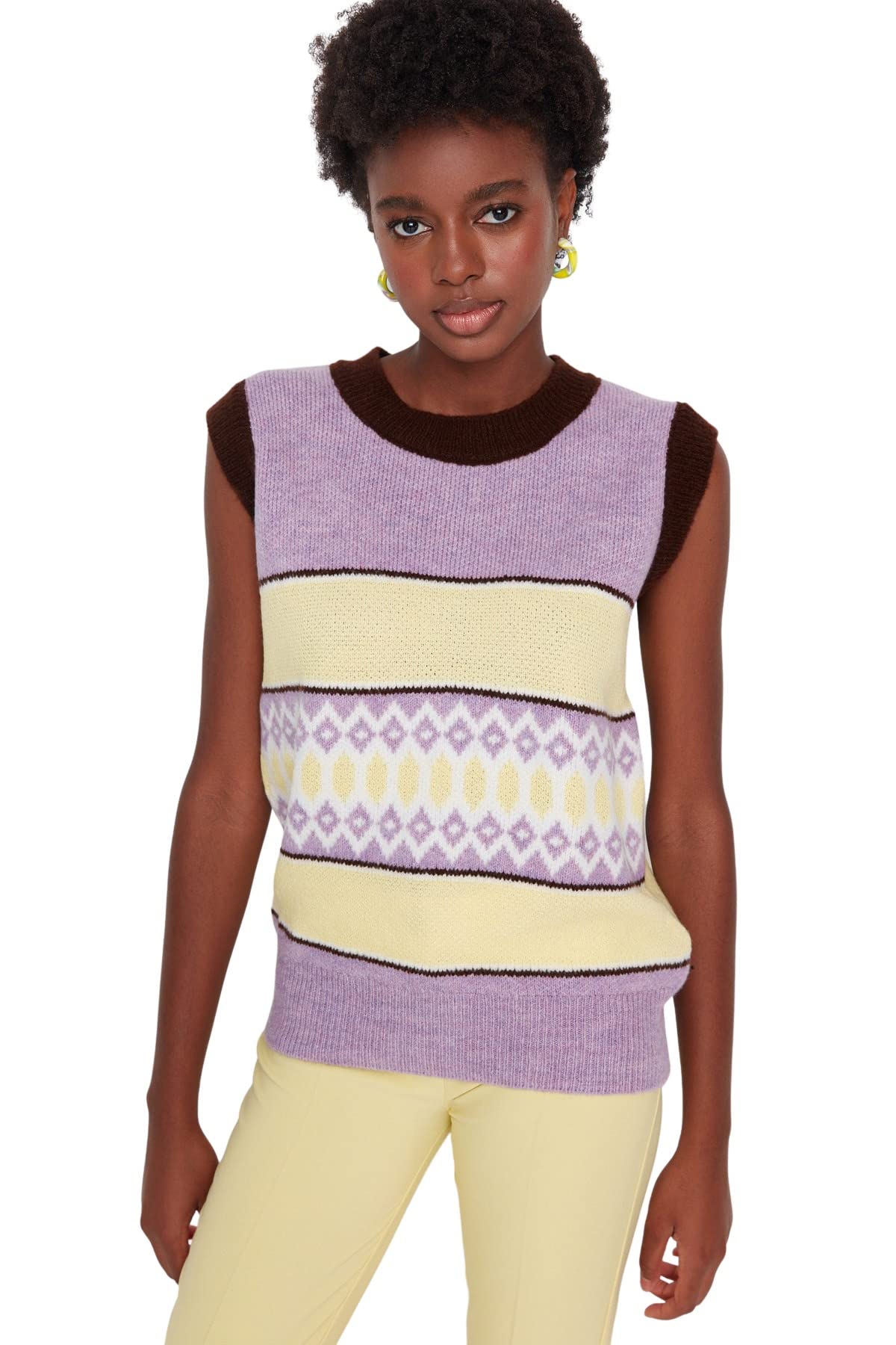 Trendyol Woman Design Figurbetont Standard Rundhalsausschnitt Trikot Strickweste, Braun, M
