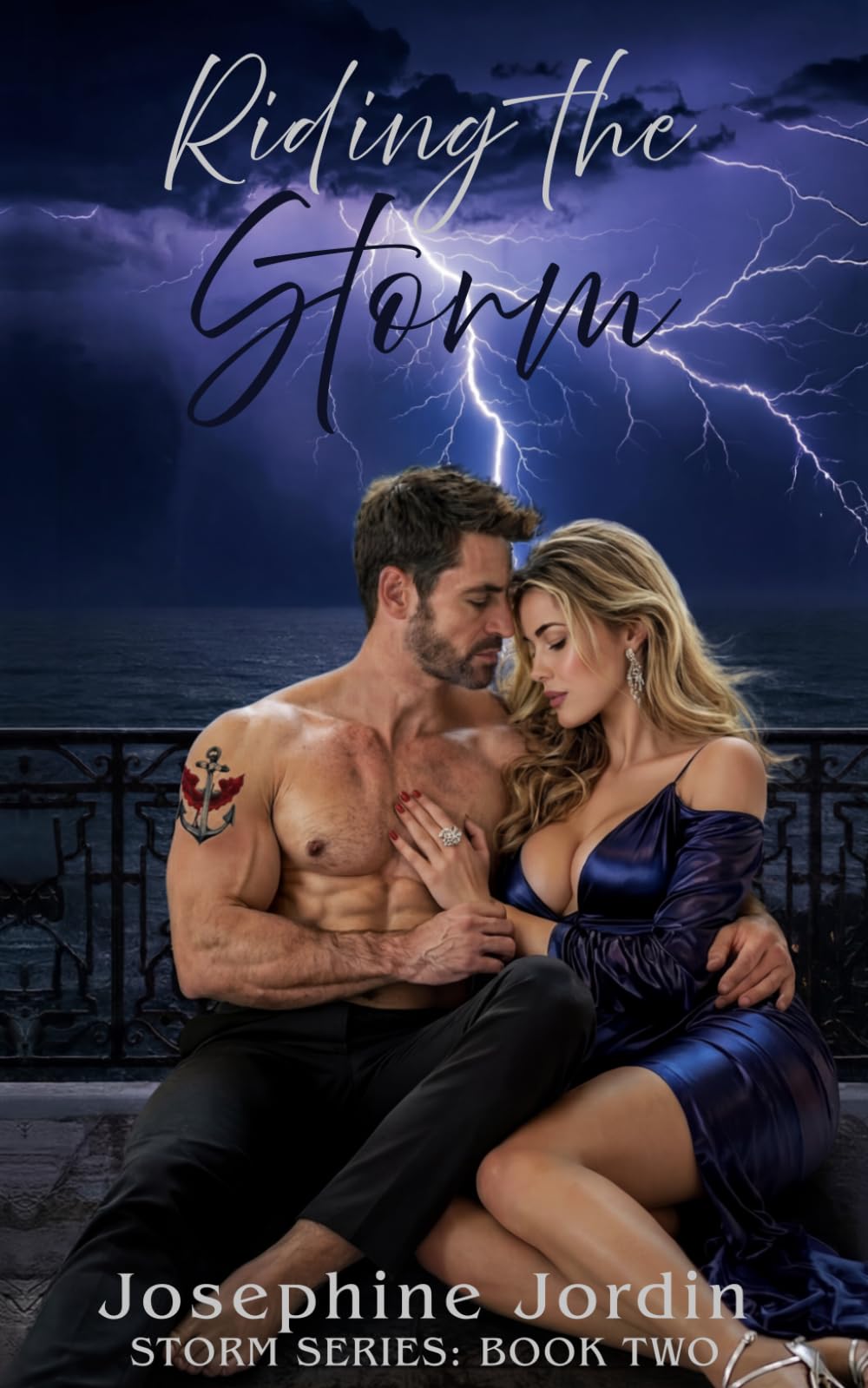 Riding the Storm: A Sweet & Spicy Romance Sprinkled With Suspense: 2