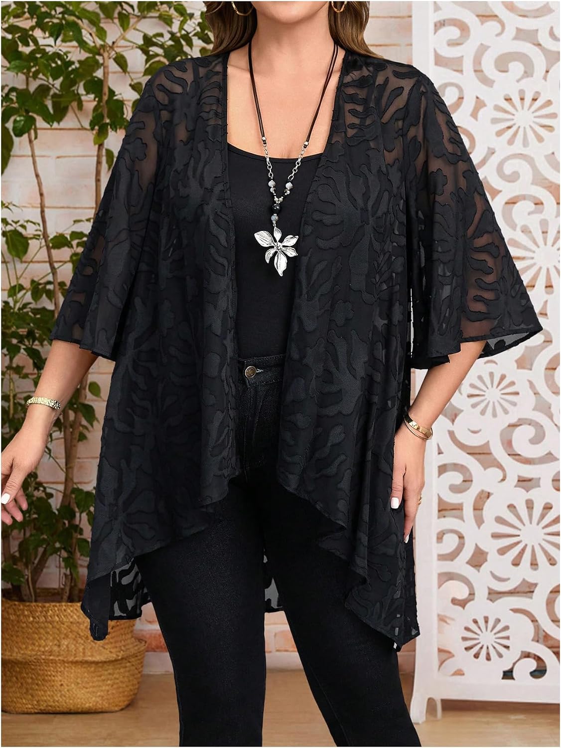 OYOANGLE Women's Plus Size Lace Sheer Open Front Cardigan Lightweight 3/4 Sleeve Ruffle Kimono Outerwear