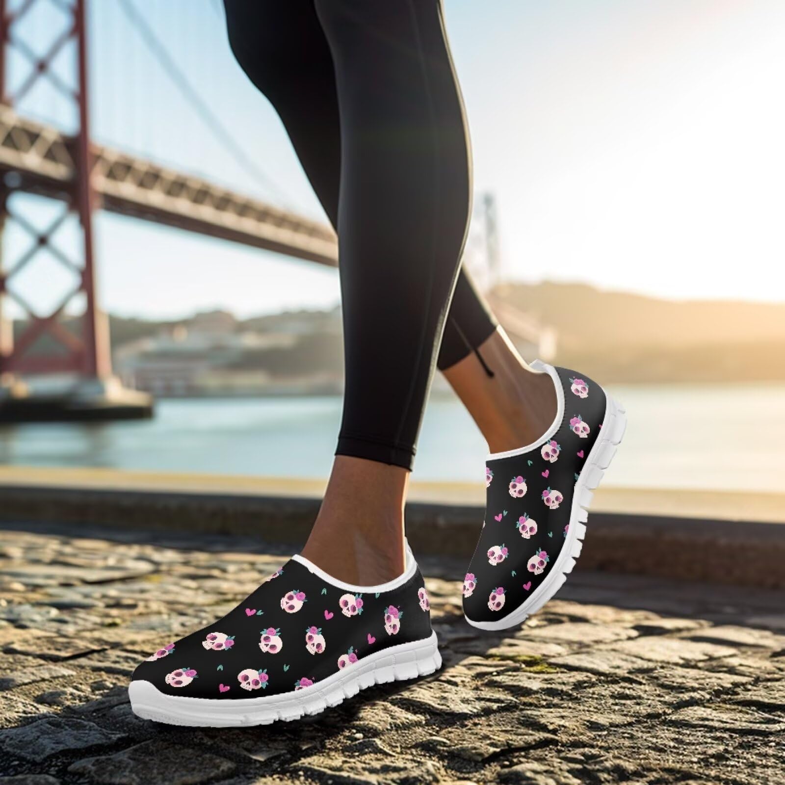 Scarpe da corsa da donna antiscivolo alla moda scarpe da ginnastica traspiranti scarpe da allenamento leggere da palestra mocassini suola bianca