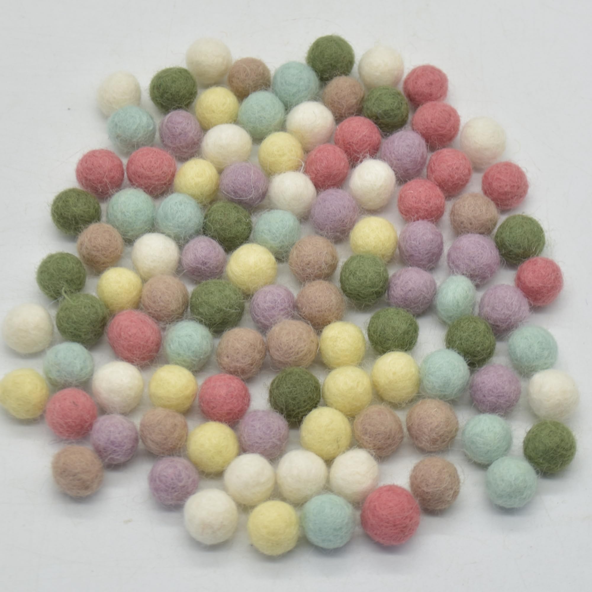 Oriental Direct Pastel 100% Wool Felt Balls 1Cm - 100 Count - Assorted Colours