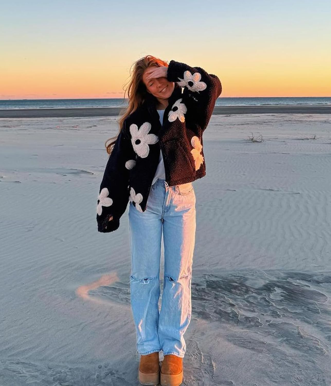 Maixang Womens Floral Print Sherpa Fleece Jackets Winter Zipper Cropped Coat Casual Long Sleeve Outwear with Pockets - Image 2