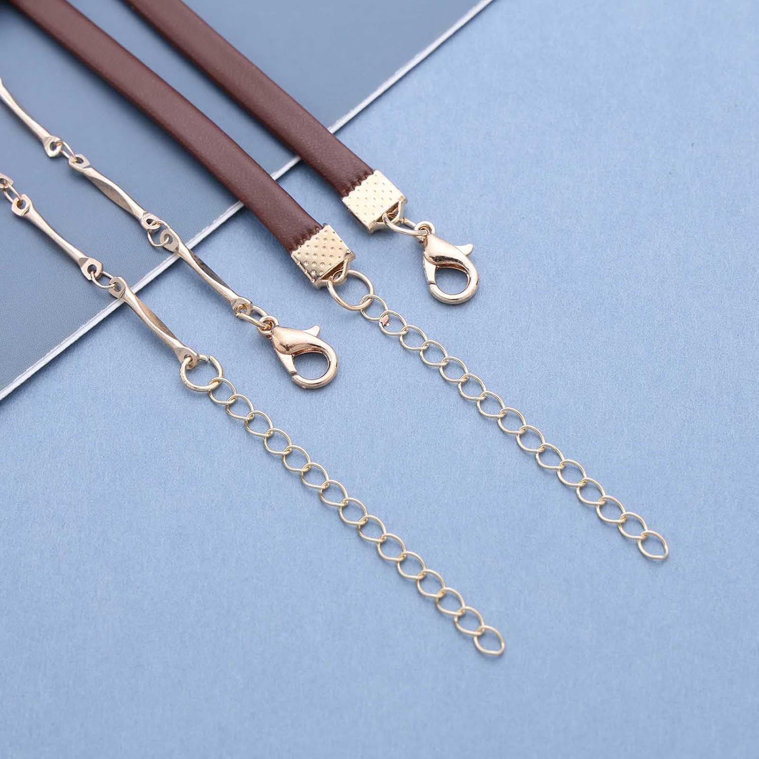 Andelaisi Boho Layered Starburst Pendant Necklace Vintage Crystal Star Dangle Necklace Brown Leather Sunburst Choker Necklace Adjustable Celestial Star Chain Necklace Jewelry for Women - Image 6