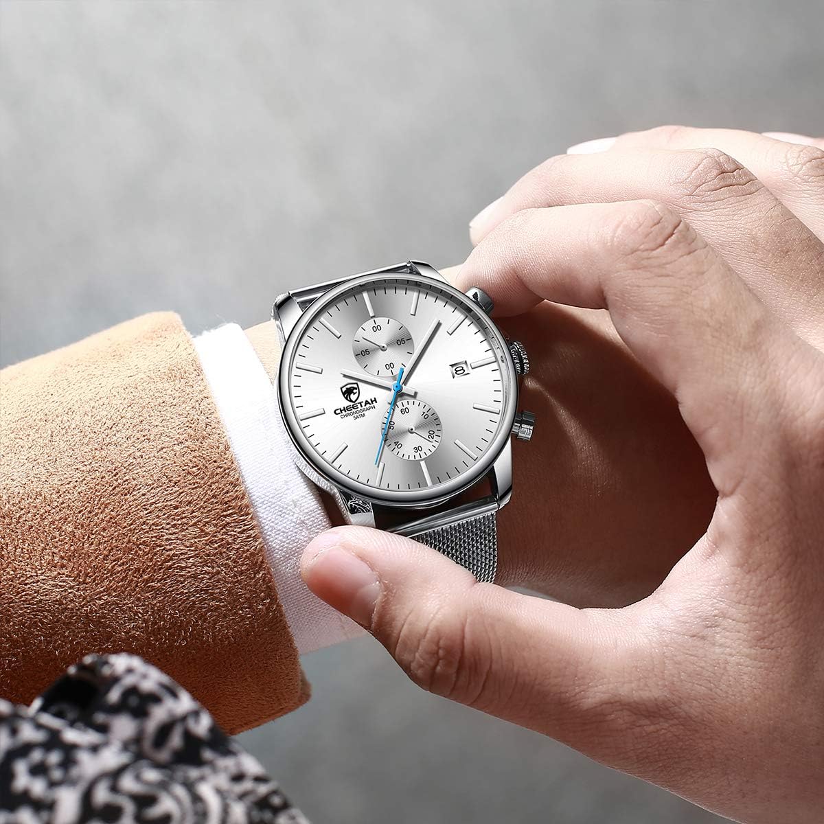 GOLDEN HOUR Mens Watch Fashion Sleek Minimalist Quartz Analog Mesh Stainless Steel Waterproof Chronograph Watches for Men with Auto Date