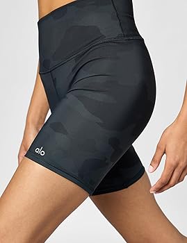 美品 alo yoga チェック柄スパッツ XXS Amazon.com: Alo Yoga Women's High Waist Vapor Short, Classic Fit