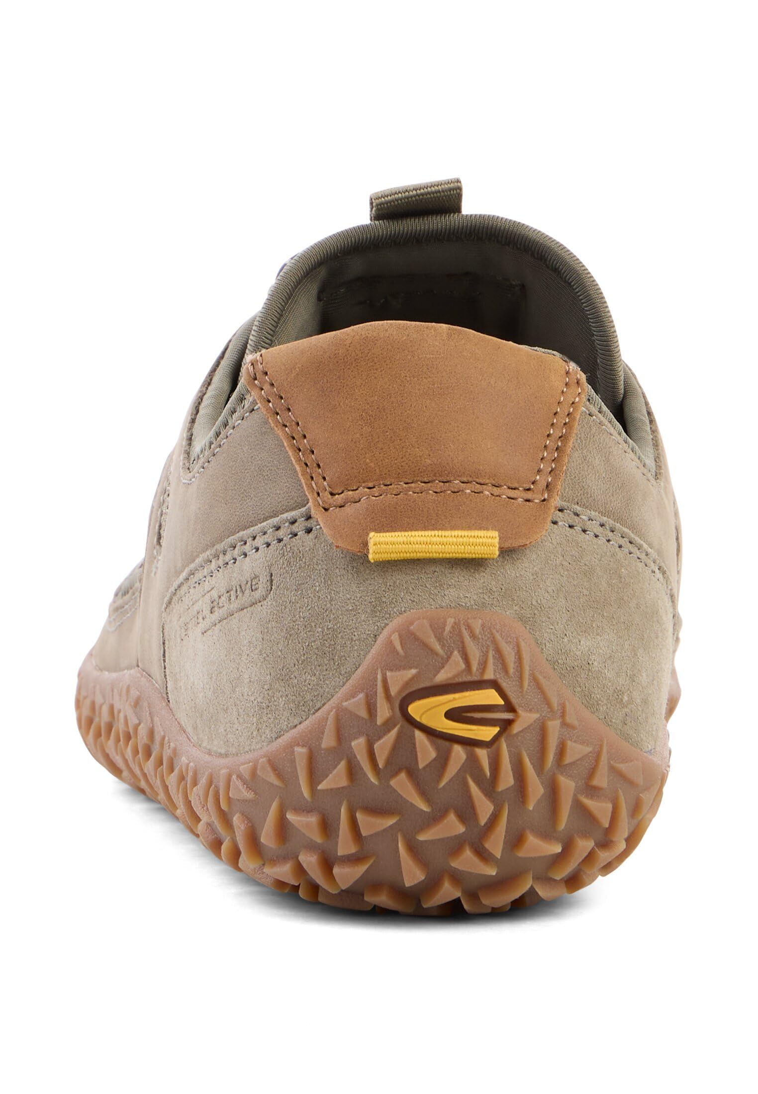 camel active Herren Leichter Sneaker mit luftigen Partien