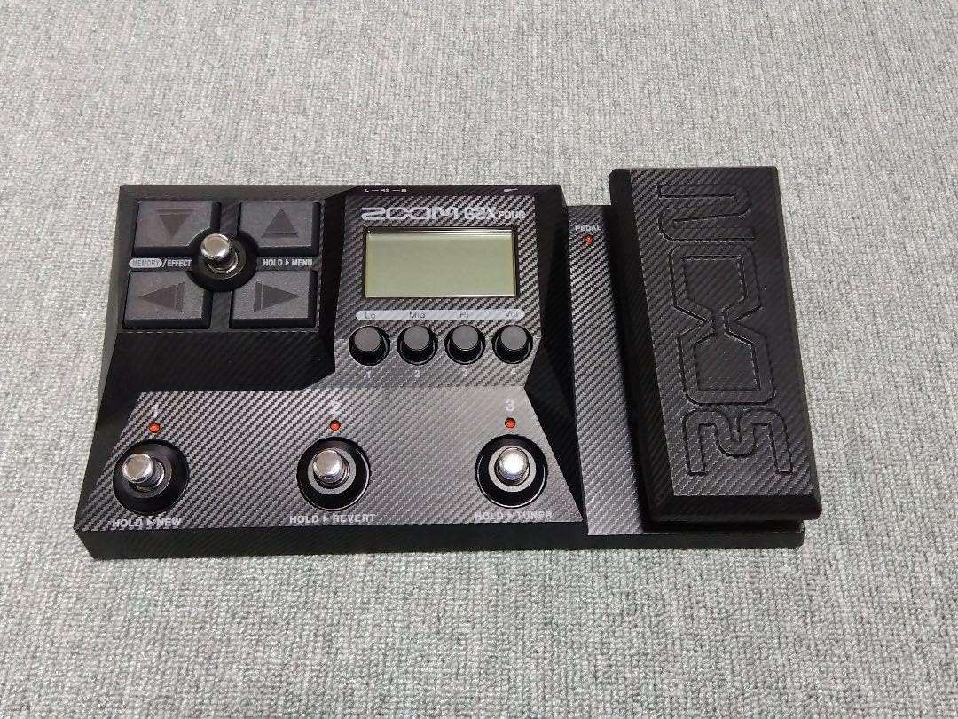 ZOOMエフェクターG2X FOUR(美品) ZOOM G2X FOUR ギター用マルチエフェクター＆アンプ