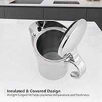 Vista 7 de OVENTE Salsa de acero inoxidable con tapa con bisagras, jarra de salsa aislada de 14 onzas para servir crema, aderezo de ensalada o jarabe en Acción