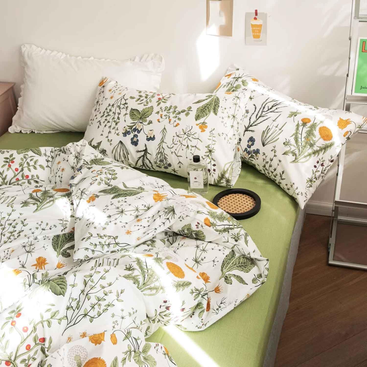 Floral Duvet Cover Queen Size - Blue Green Yellow White Flower Leaf Botanical Pattern Soft Microfiber Comforter Quilt Cover Set - 3PC 90 X 90 Lightweight Bedding, Farmhouse Style Bedroom for Women Men