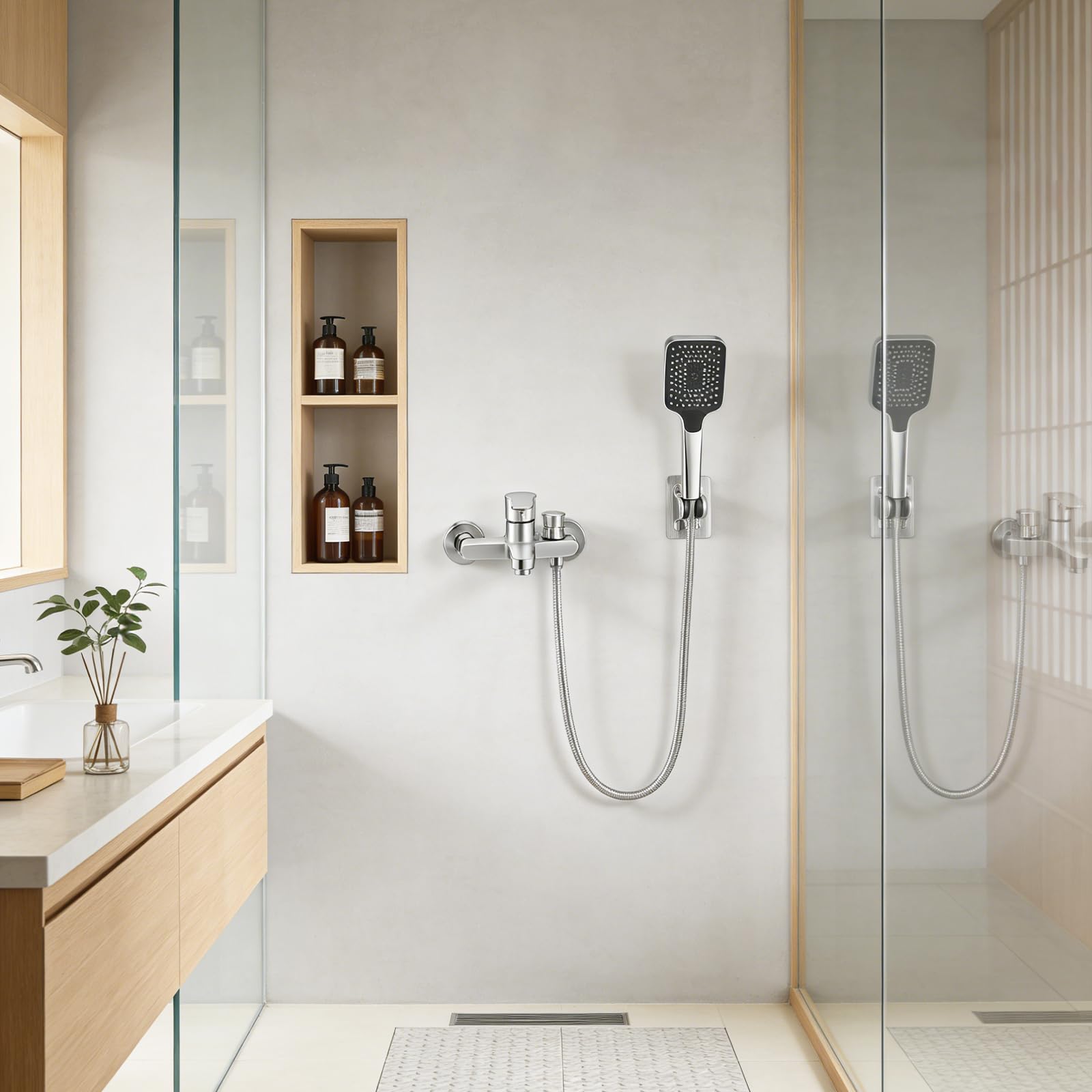 Rubinetto per vasca da bagno con doccetta a mano, miscelatore in ottone per vasca, Rubinetto da bagno a cascata, rubinetto per vasca con supporto a parete e flessibile doccia da 1,5 m Per Doccia