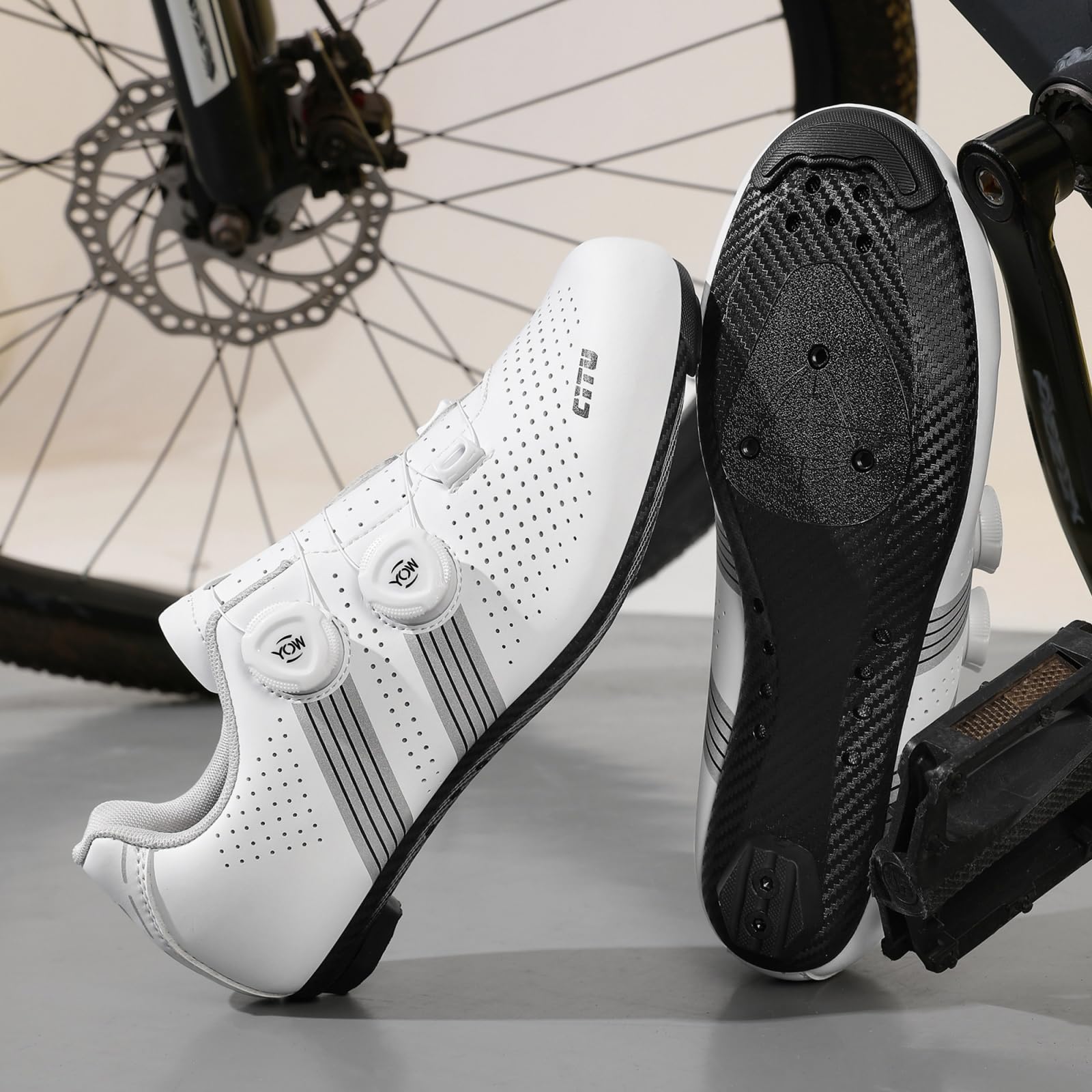 JiuQing Zapatillas Ciclismo Hombre Anchas para Bicicleta de Carretera Compatibles con Peloton Y KEO con Calas Delta Ligeras Y Transpirables para Ciclismo Indoor