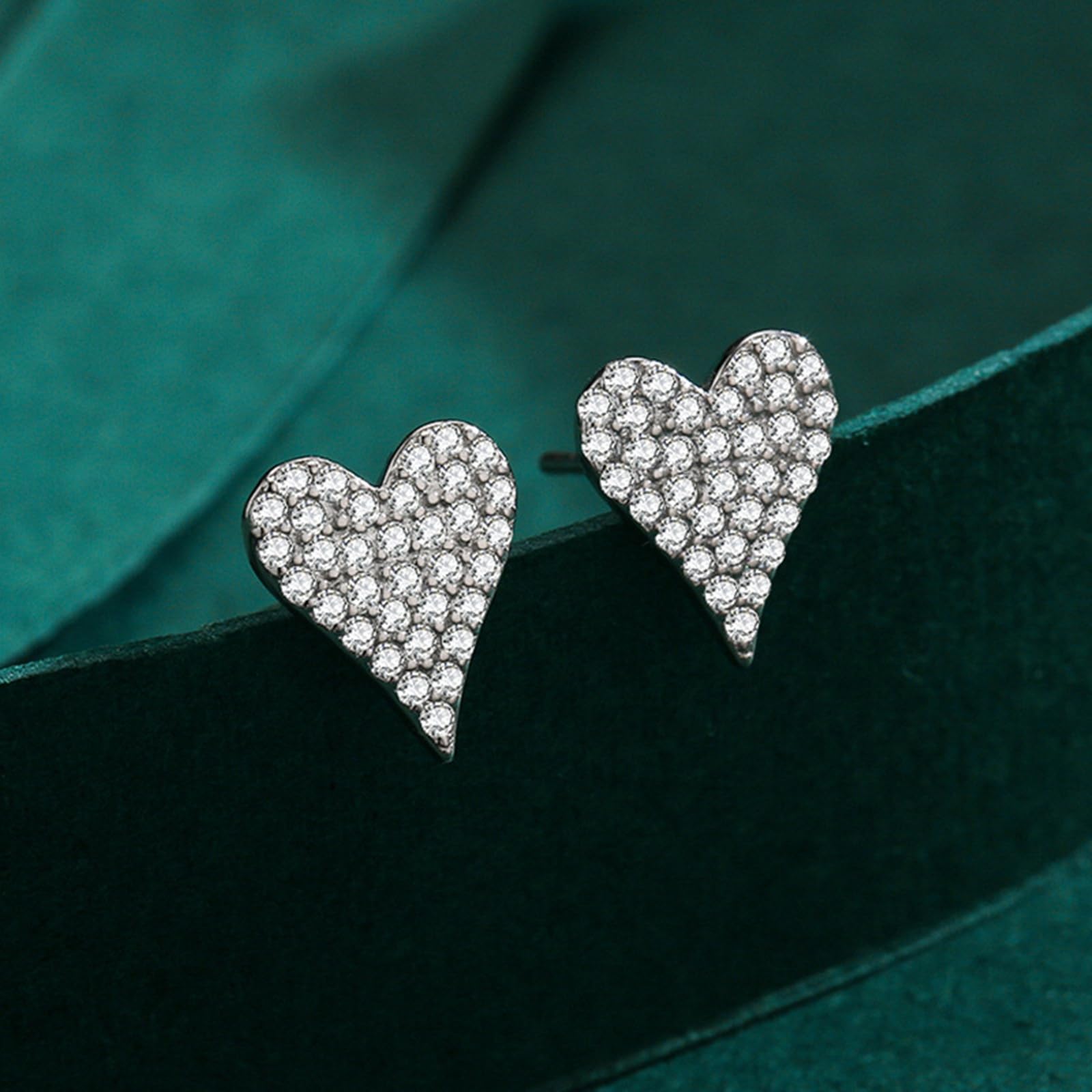 Orecchini da donna in vero oro 9/14/18 K, con pavé di moissanite a forma di cuore