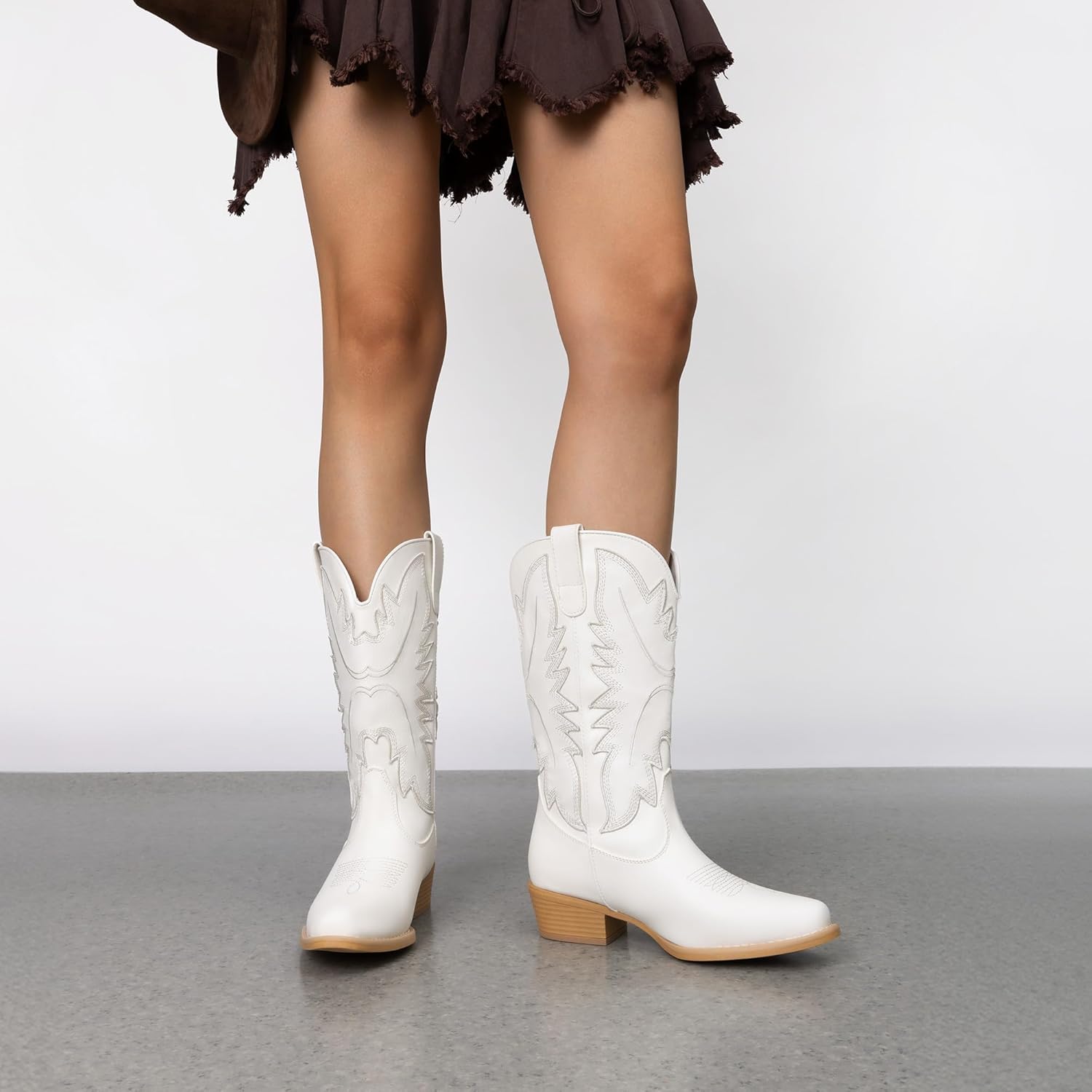 DREAM PAIRS Cowboy Boots for Women Cowgirl Western Mid Calf Boots Snip Toe Embroidered Stitched Low Chunky Heel Pull On Fashion Boots