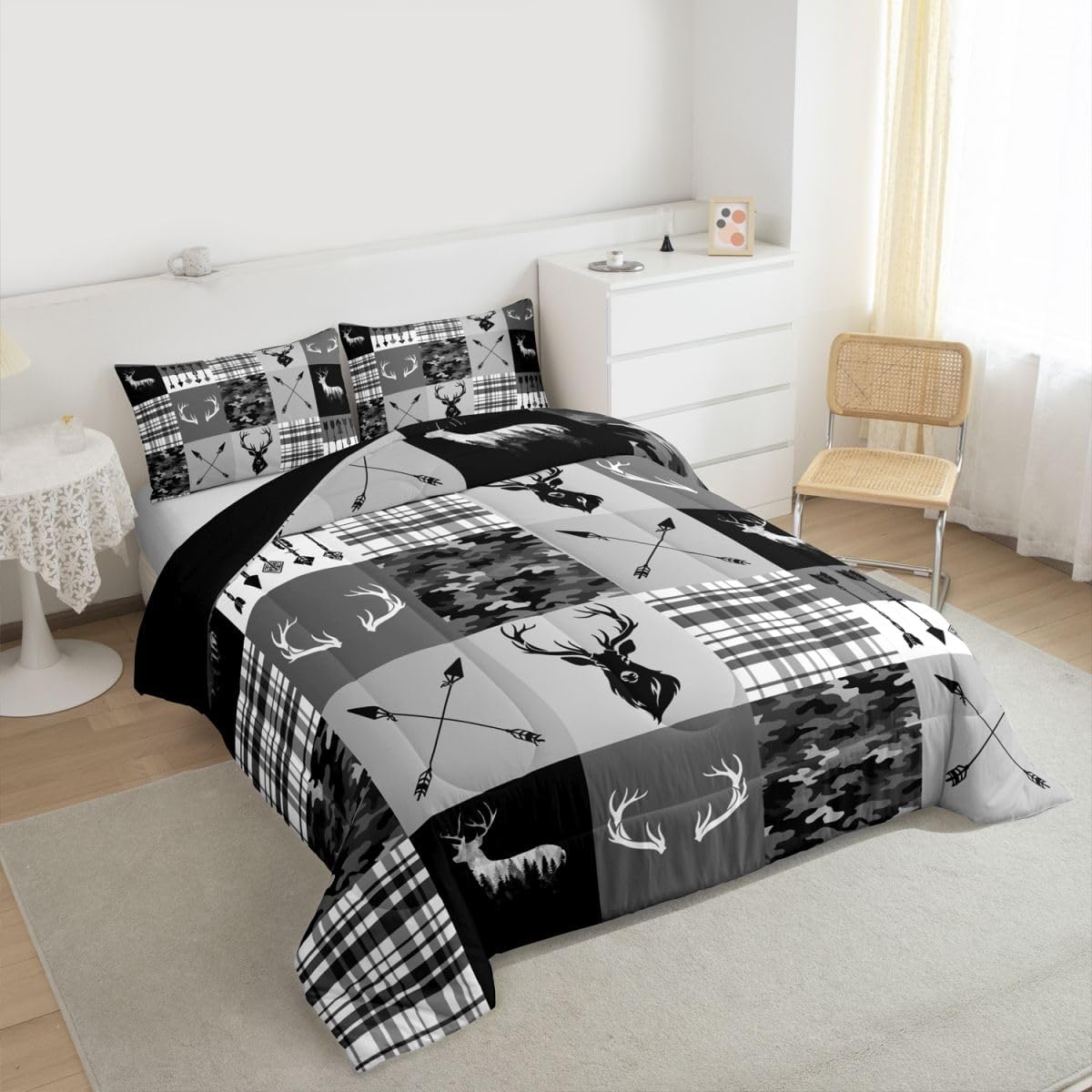 Feelyou Black White Camo Comforter Set Queen Size Deer Hunting Bedding Set for Kids Boys Girls Camouflage Duvet Quilt Antlers Bedroom Decor Microfiber 3 Pcs with 2 Pillow Cases