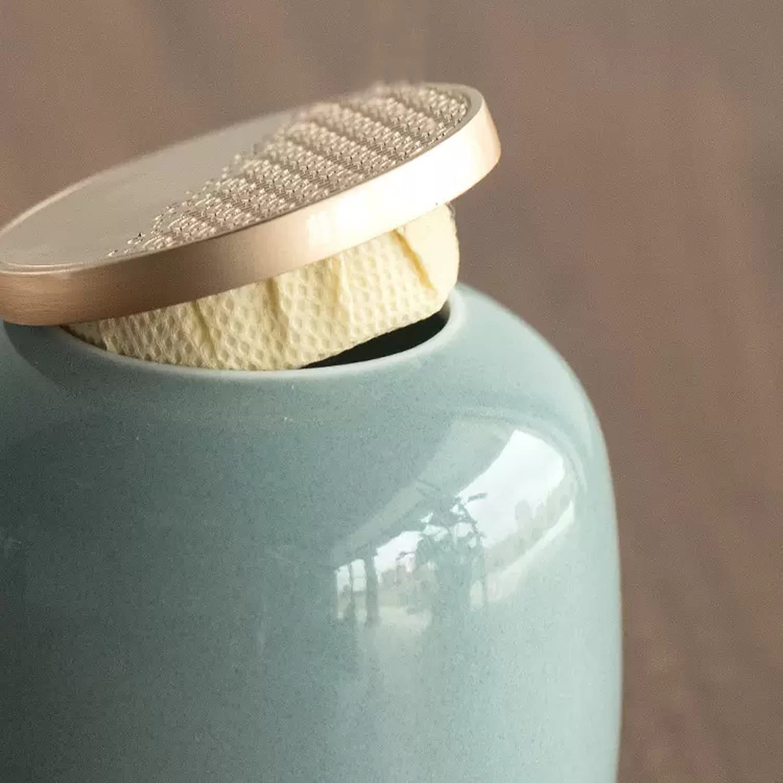 Praktyczny Zestaw 4 małych ceramicznych pojemników na blat kuchenny | 4 kolory, ze złotą pokrywką, słoik do przechowywania żywności do przechowywania kawy, herbaty, przypraw